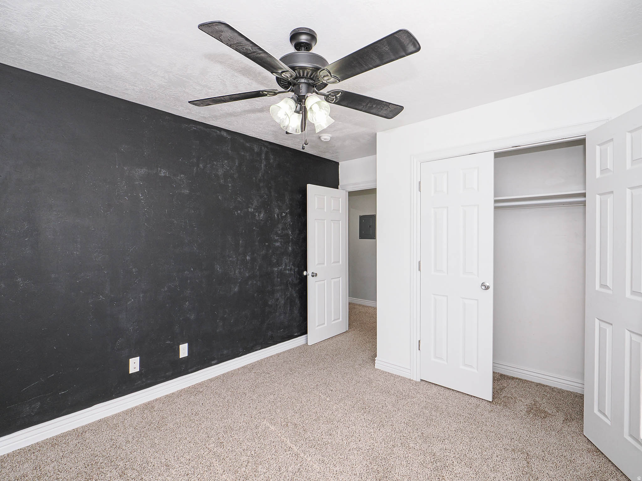 CONCORD COURT - Residential