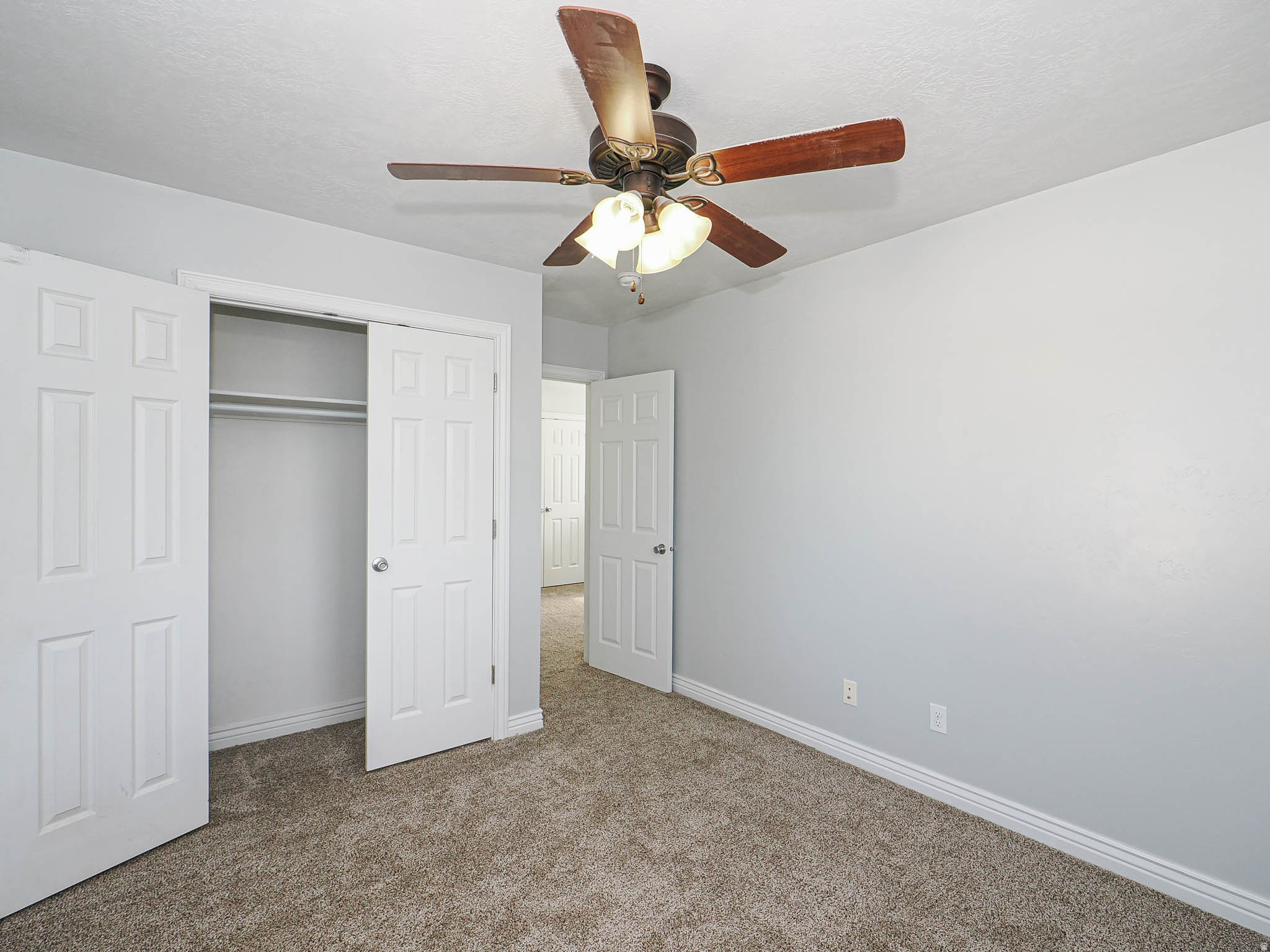 CONCORD COURT - Residential