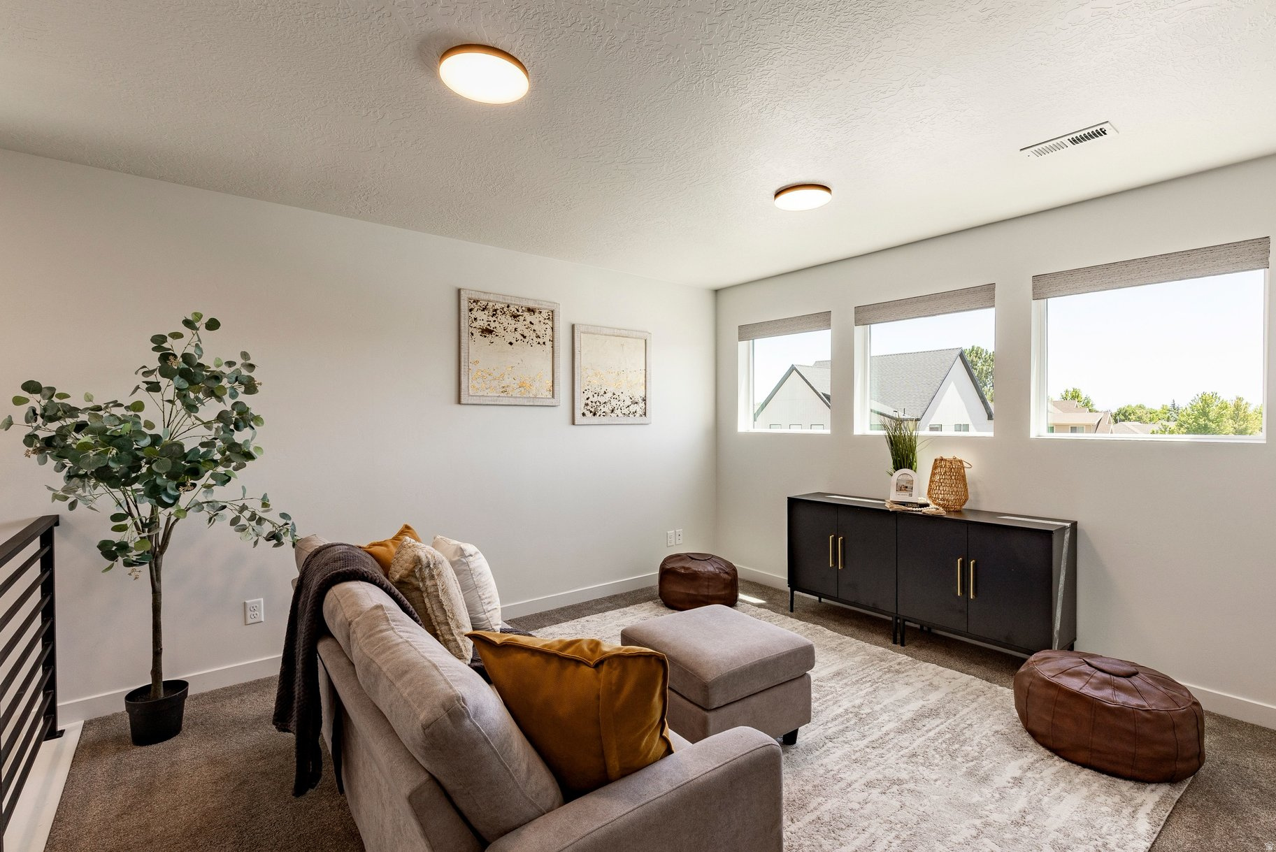 PARKVIEW COTTAGES - Residential