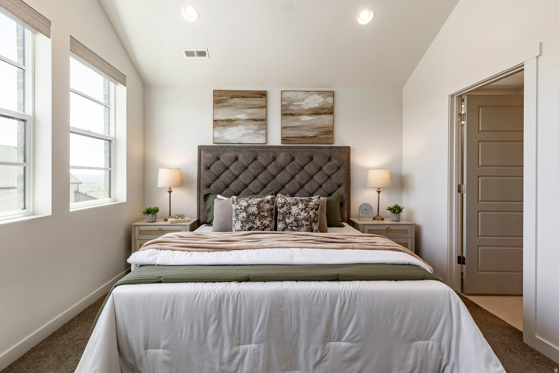 PARKVIEW COTTAGES - Residential