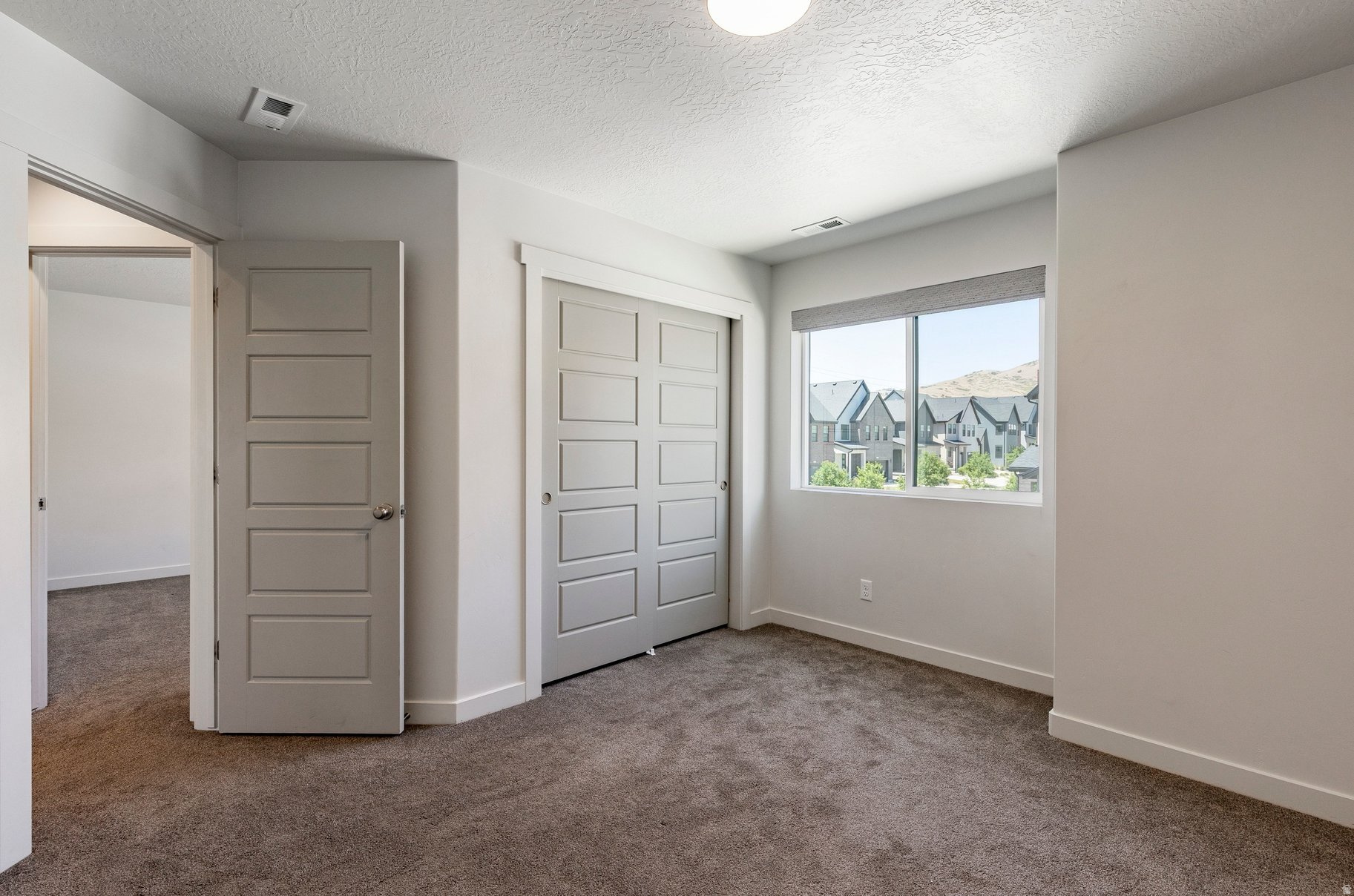 PARKVIEW COTTAGES - Residential