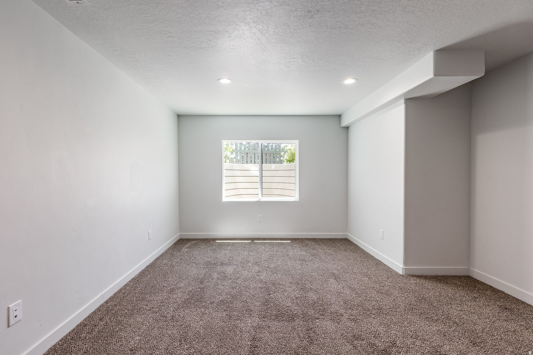 PARKVIEW COTTAGES - Residential