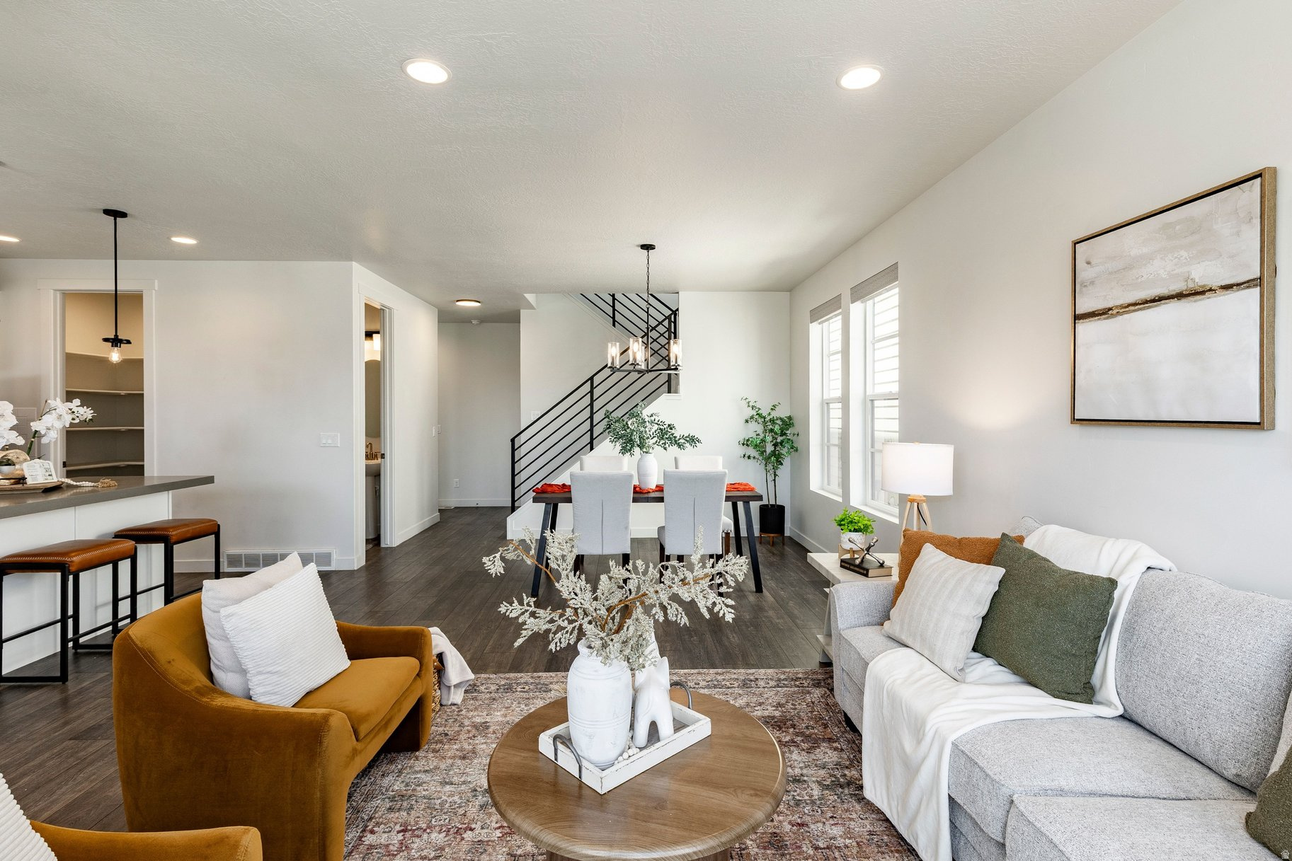 PARKVIEW COTTAGES - Residential