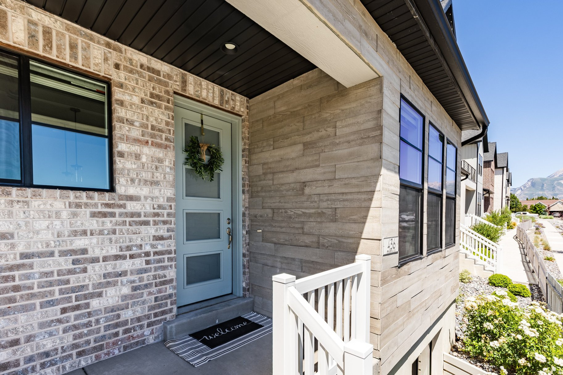 PARKVIEW COTTAGES - Residential