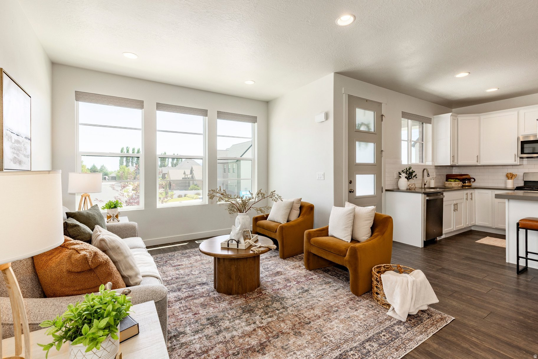 PARKVIEW COTTAGES - Residential