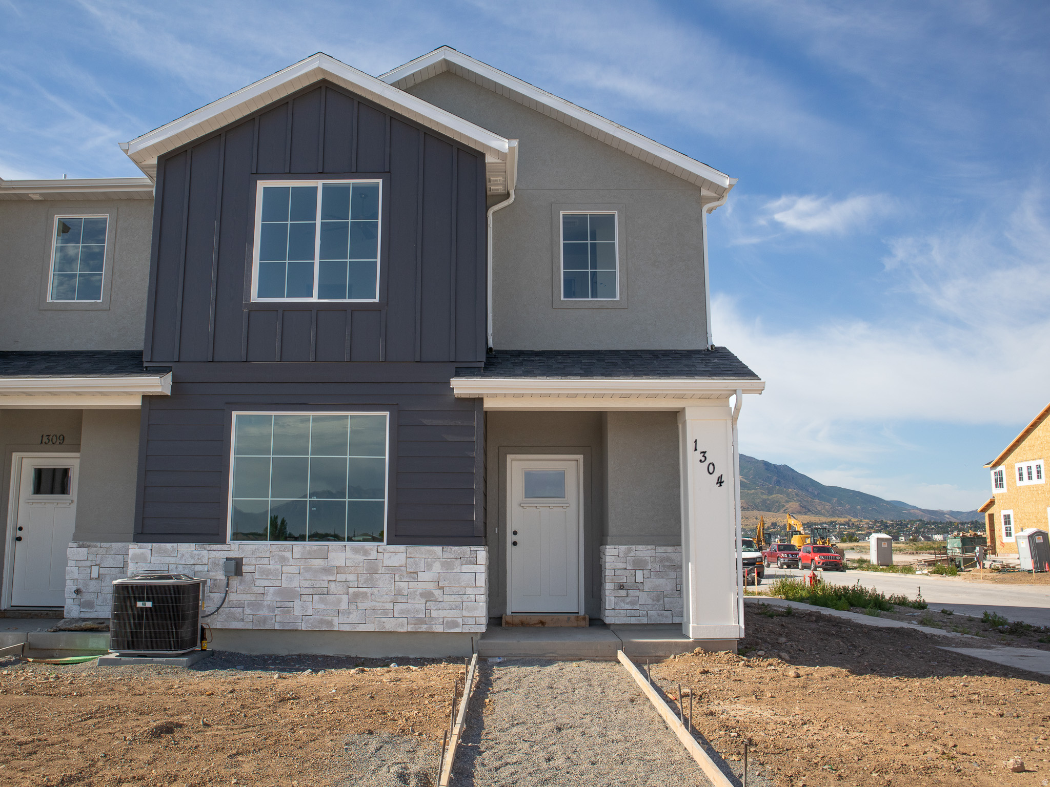 ARROWHEAD SPRINGS - Residential