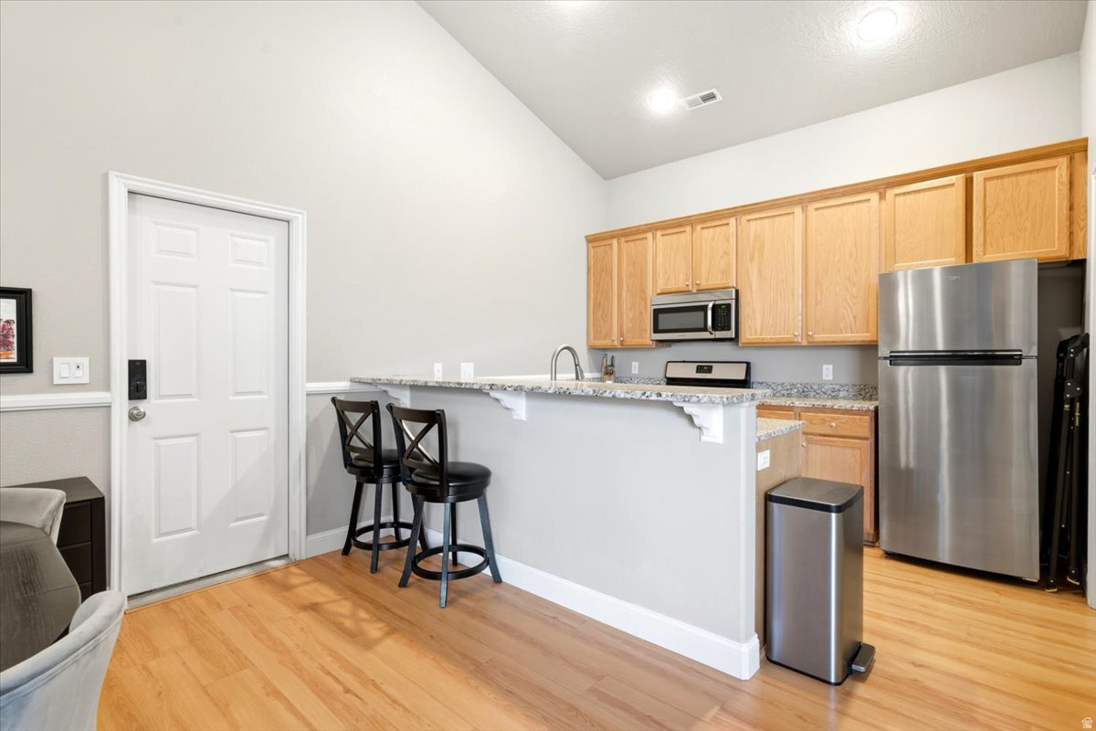 TOWNS AT HUNTER VILLAGE - Residential