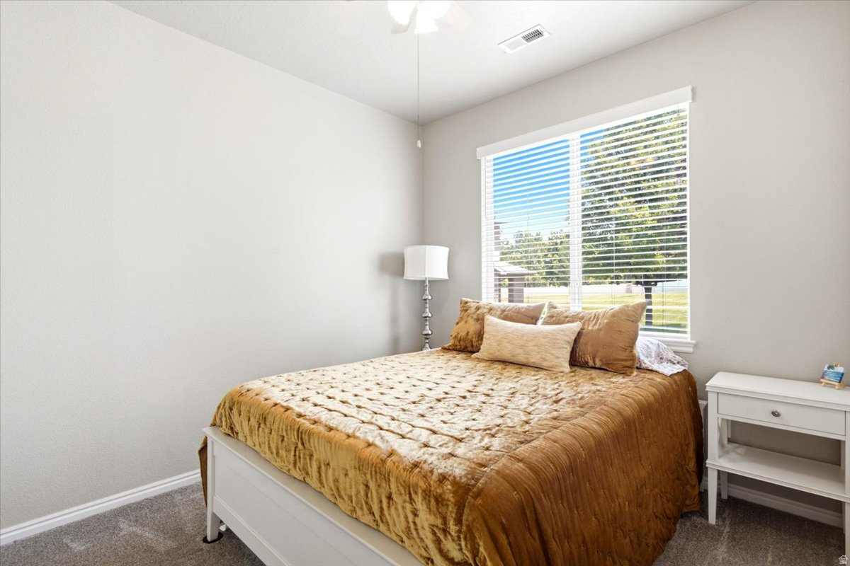 TOWNS AT HUNTER VILLAGE - Residential