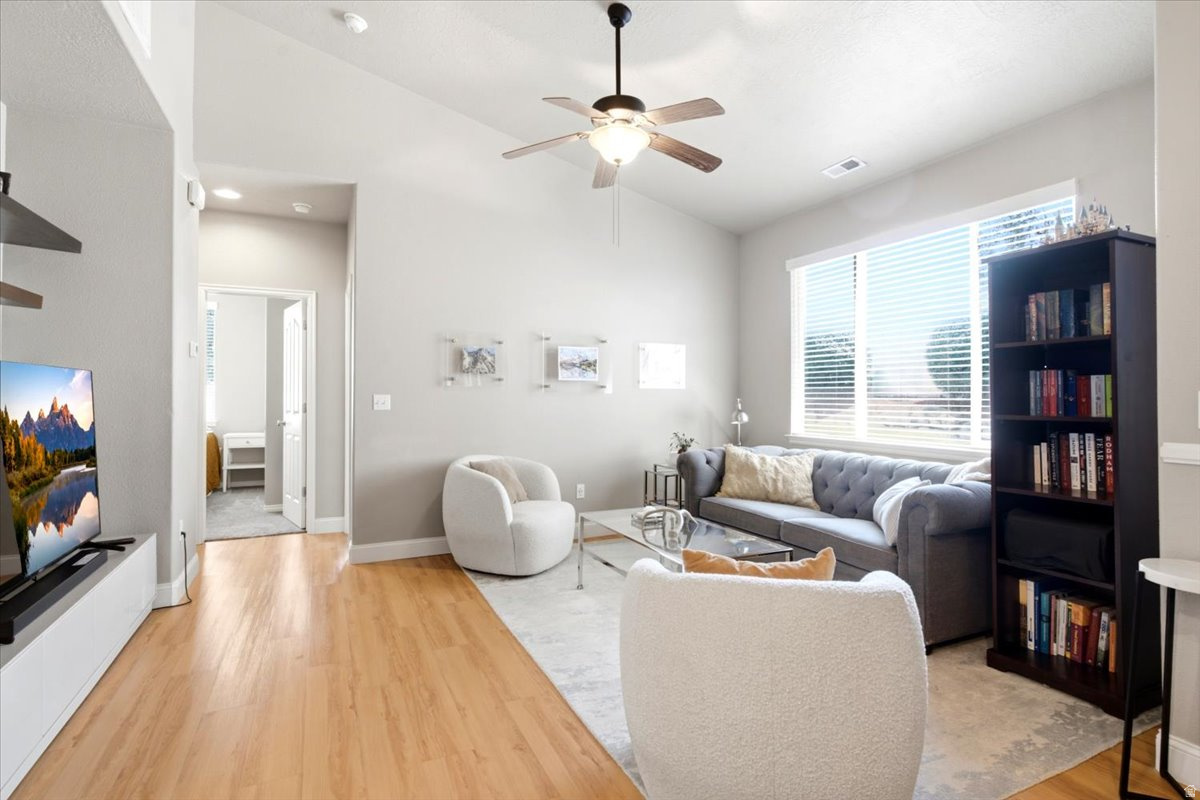 TOWNS AT HUNTER VILLAGE - Residential