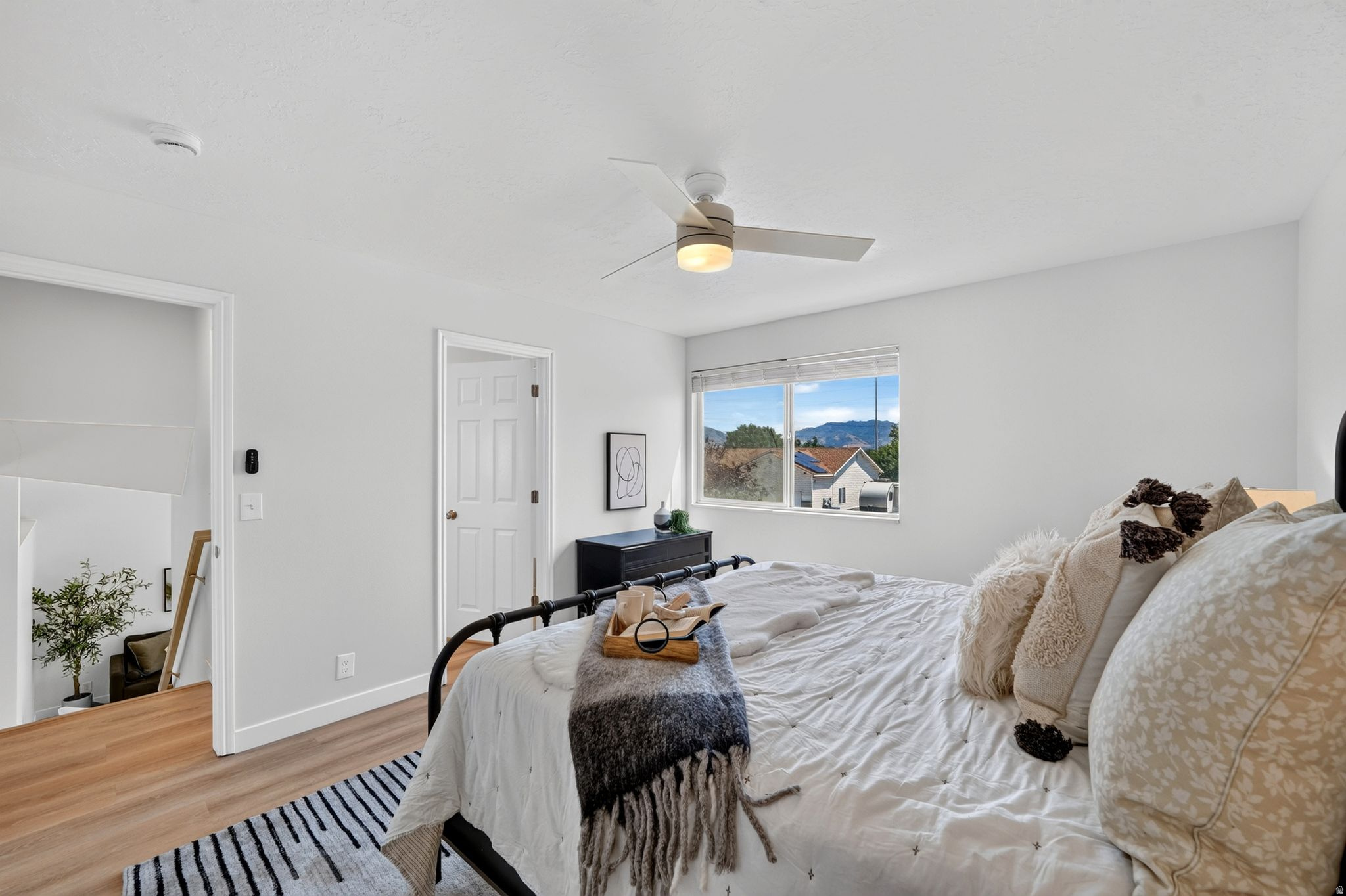 KINGSPOINTE - Residential