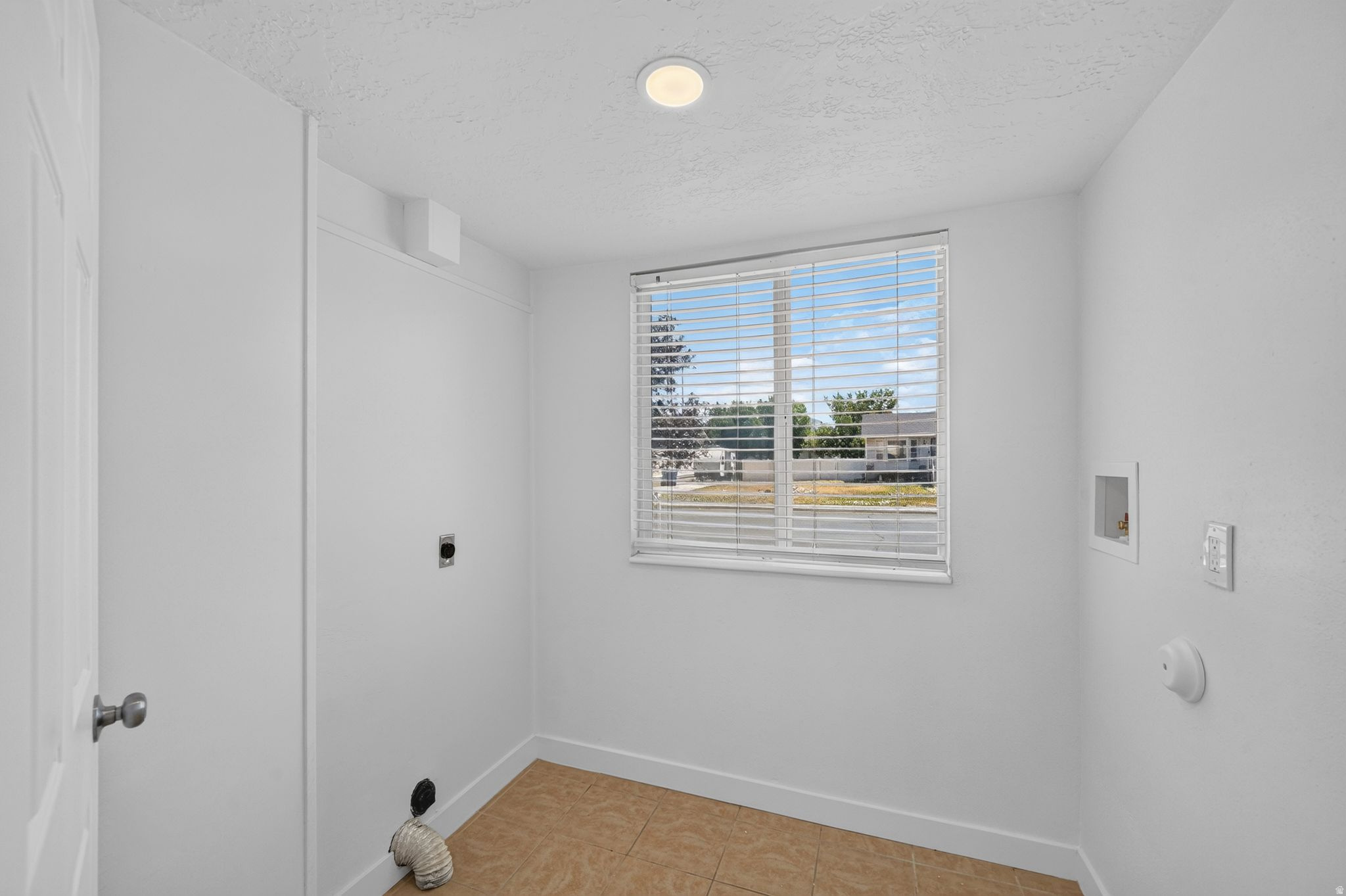 KINGSPOINTE - Residential