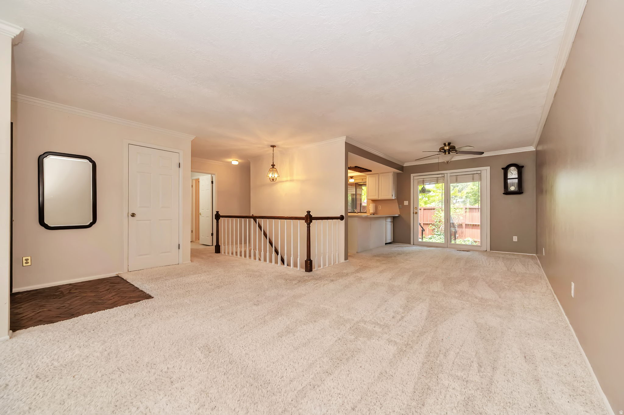 EASTGROVE - Residential