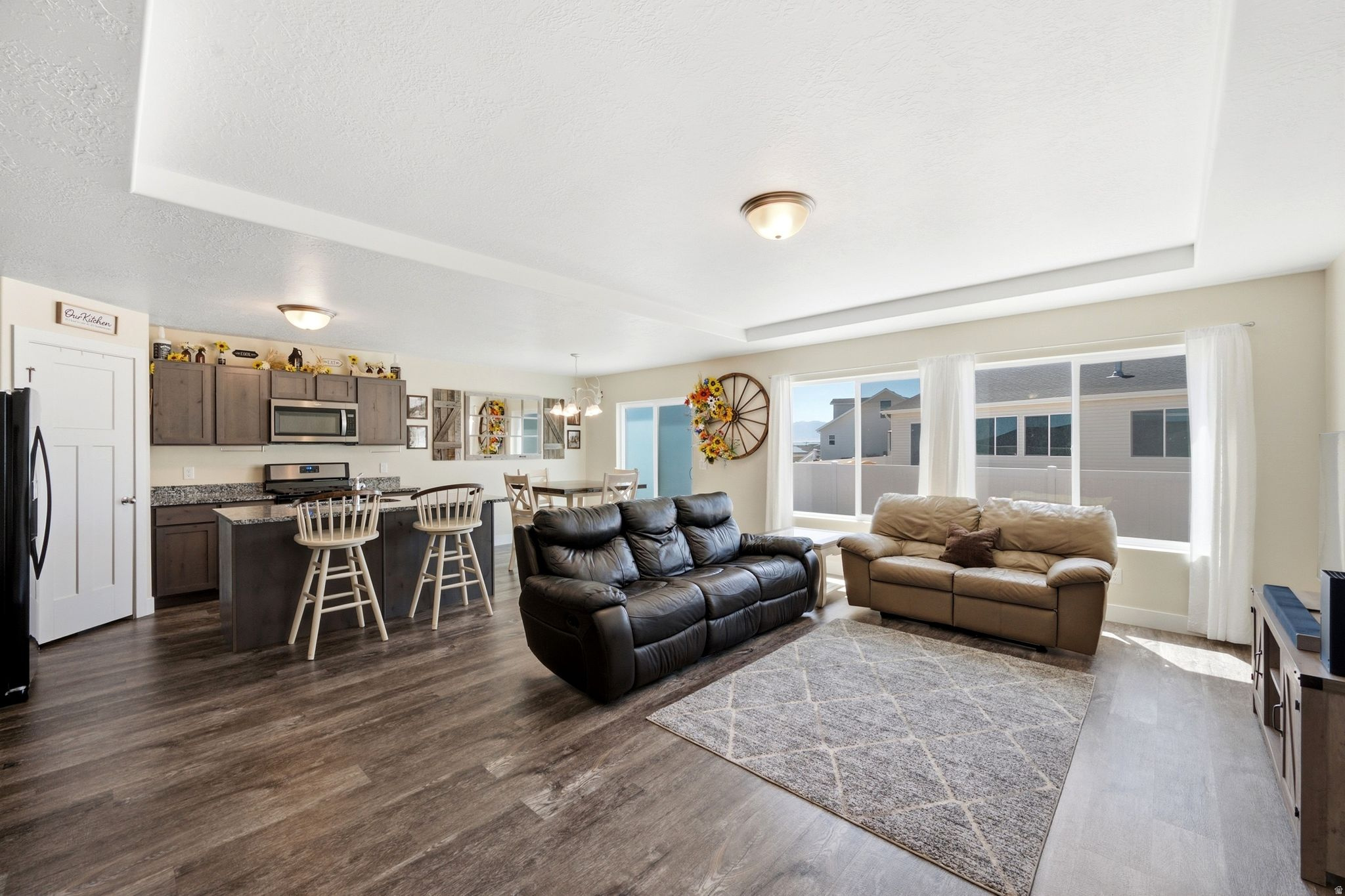 DESERET HIGHLANDS - Residential