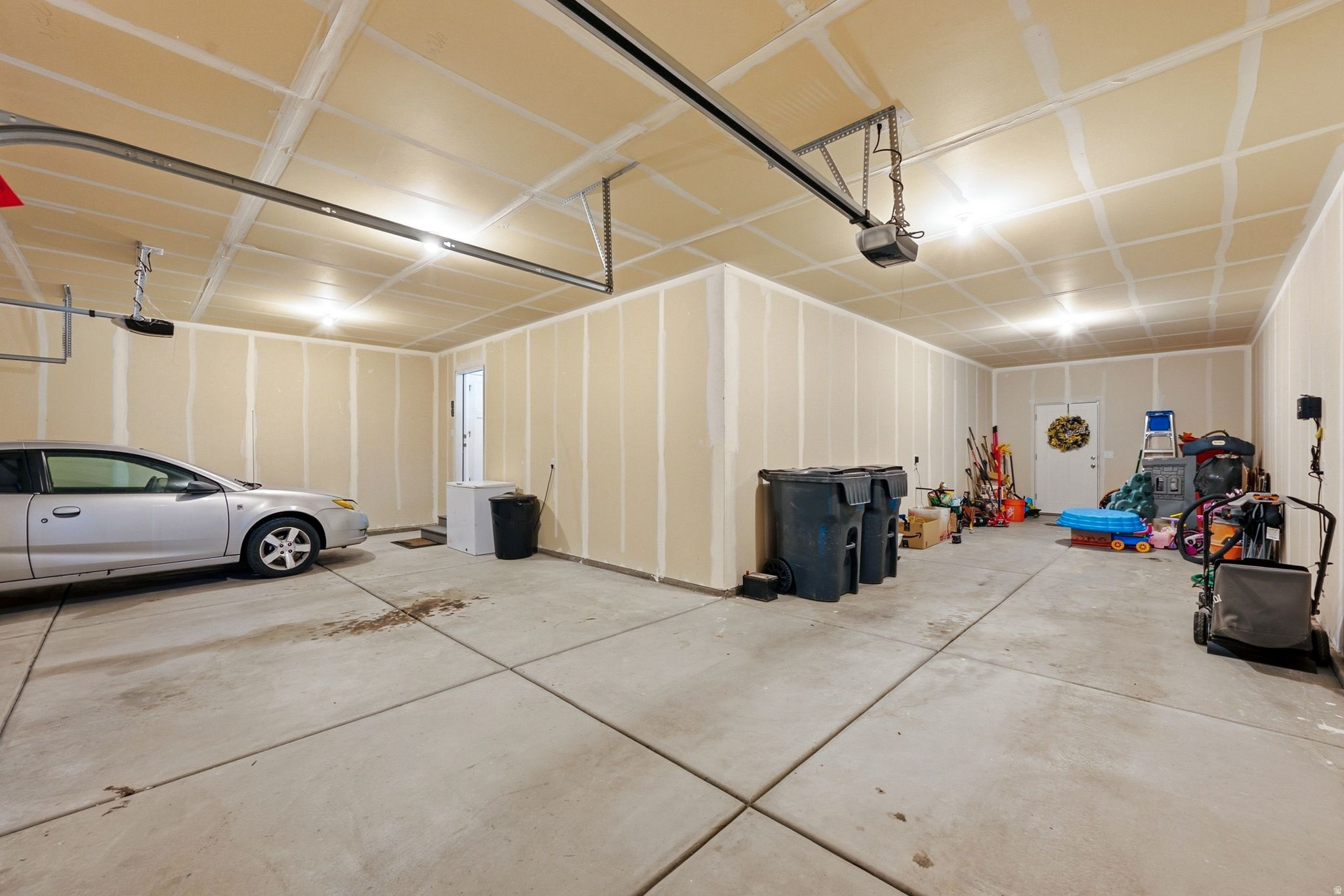 DESERET HIGHLANDS - Residential