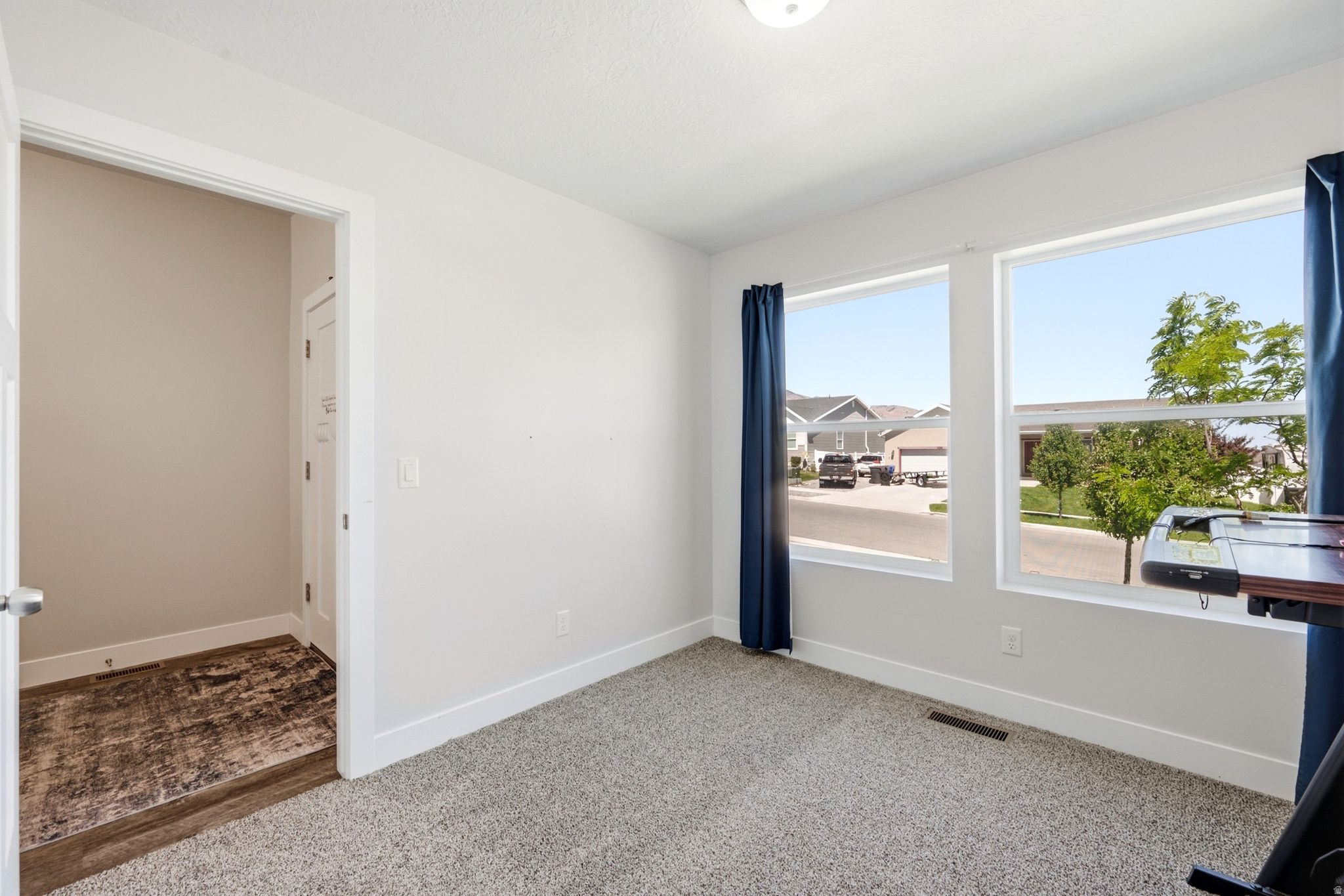 DESERET HIGHLANDS - Residential