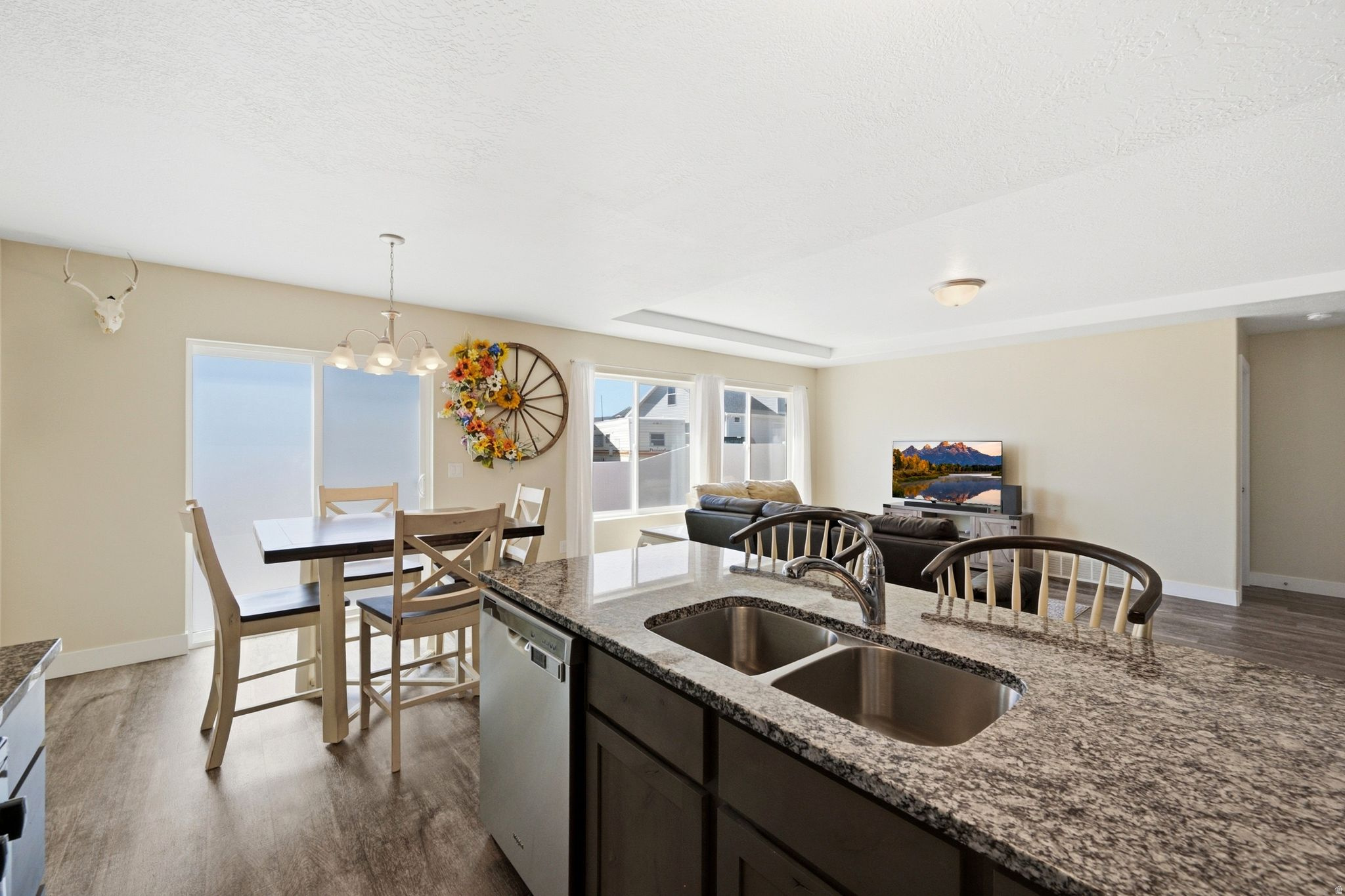 DESERET HIGHLANDS - Residential