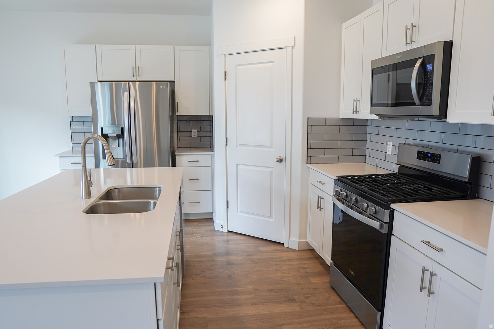 NORTHSHORE - Residential