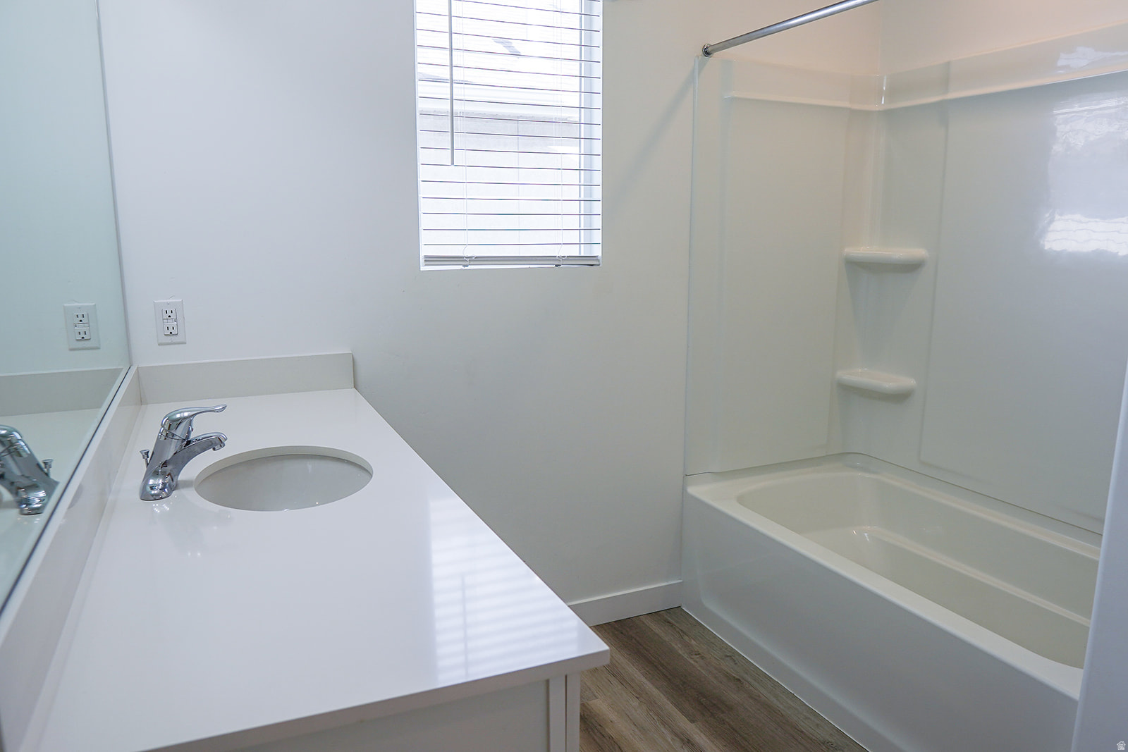 NORTHSHORE - Residential