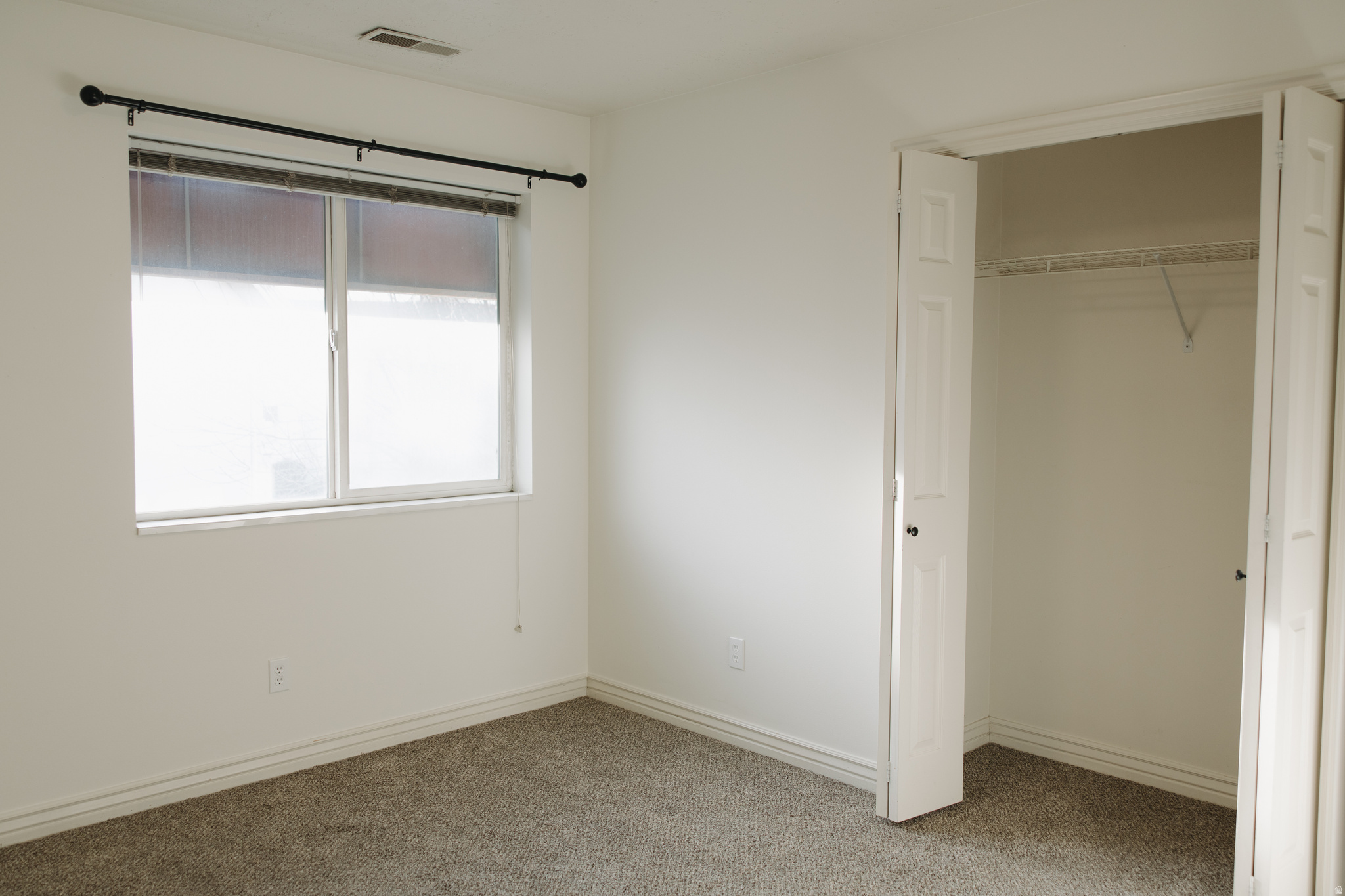 FRANKLIN PARK CONDO - Residential
