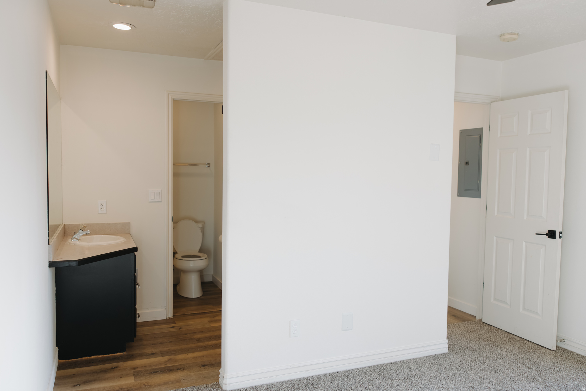 FRANKLIN PARK CONDO - Residential