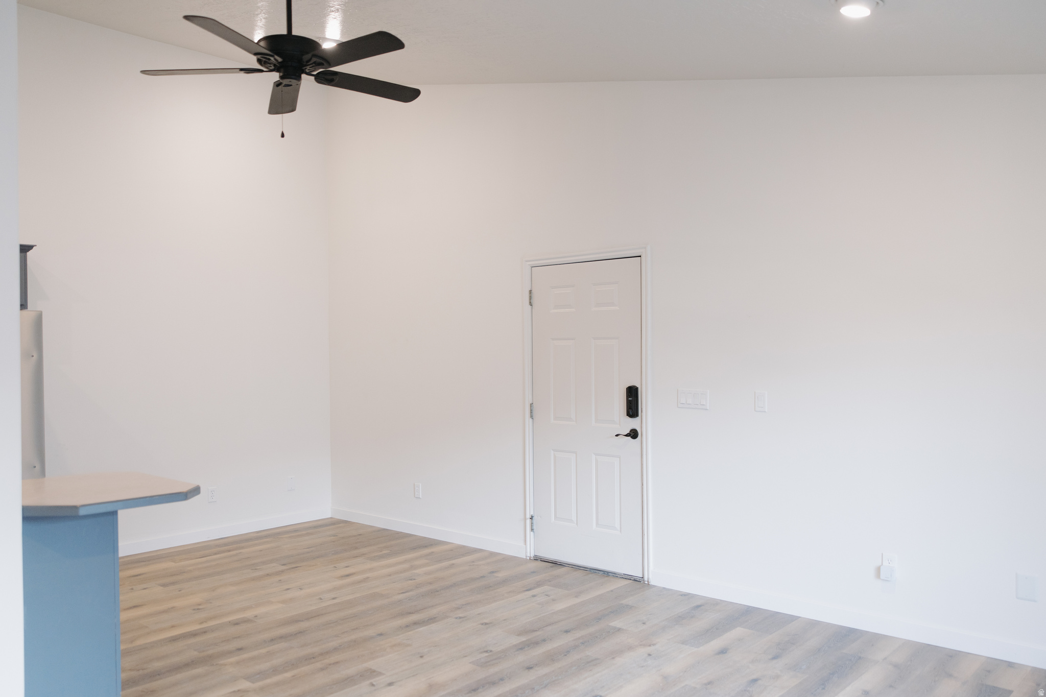 FRANKLIN PARK CONDO - Residential