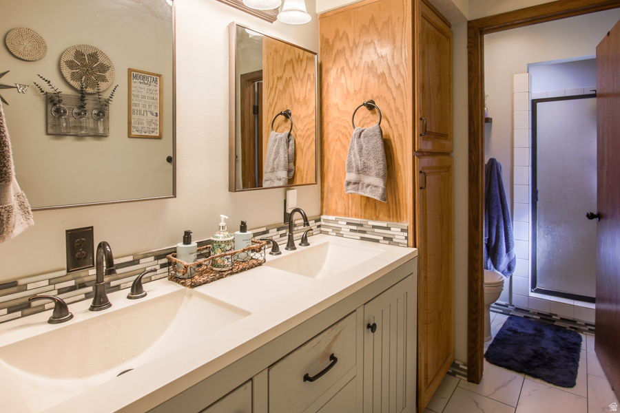 LAKEVIEW HEIGHTS - Residential