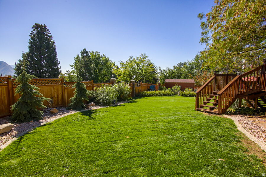 LAKEVIEW HEIGHTS - Residential