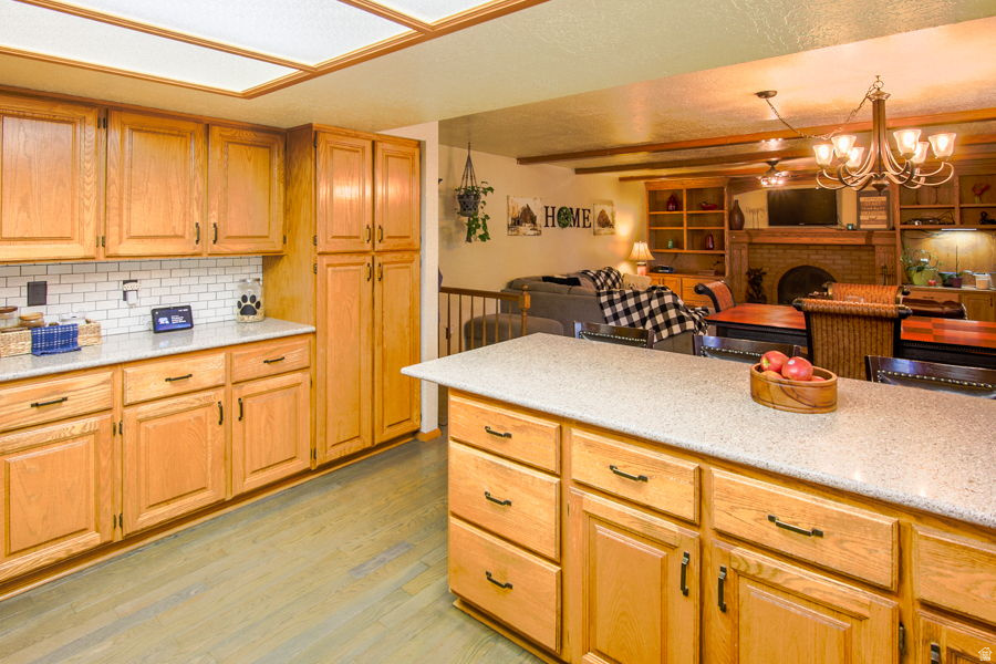 LAKEVIEW HEIGHTS - Residential