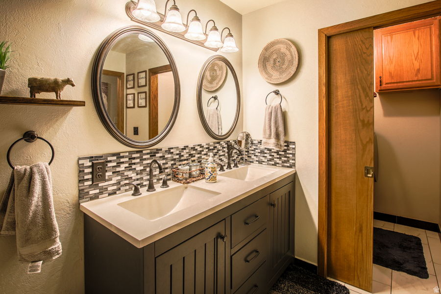 LAKEVIEW HEIGHTS - Residential