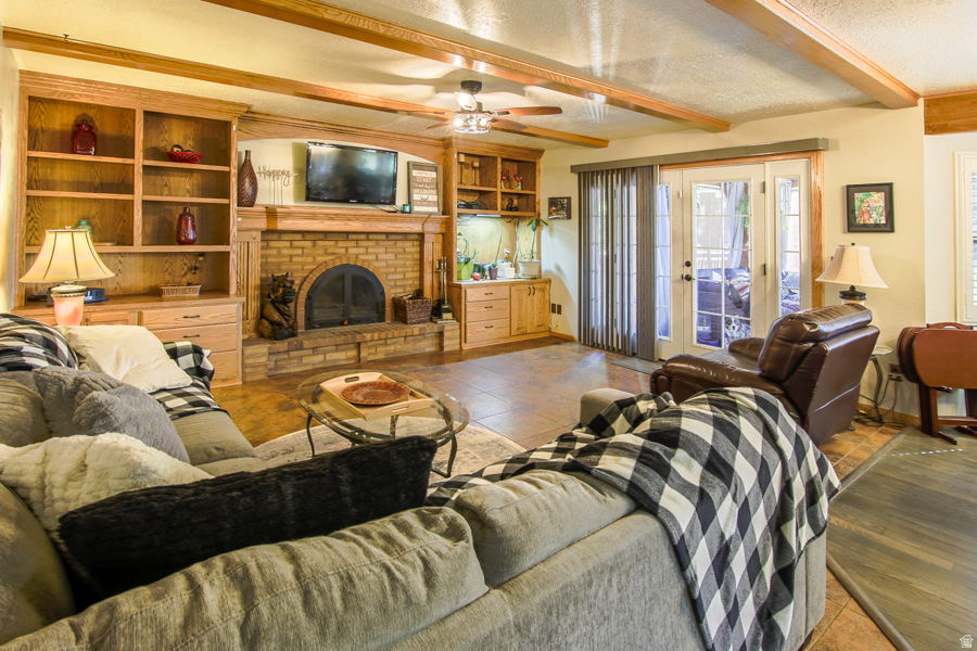 LAKEVIEW HEIGHTS - Residential