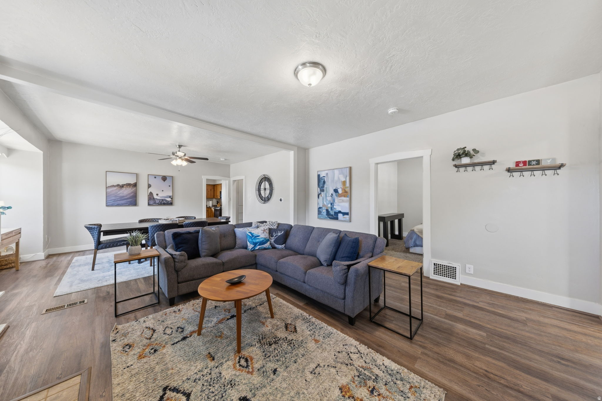 LONGVIEW PARK - Residential