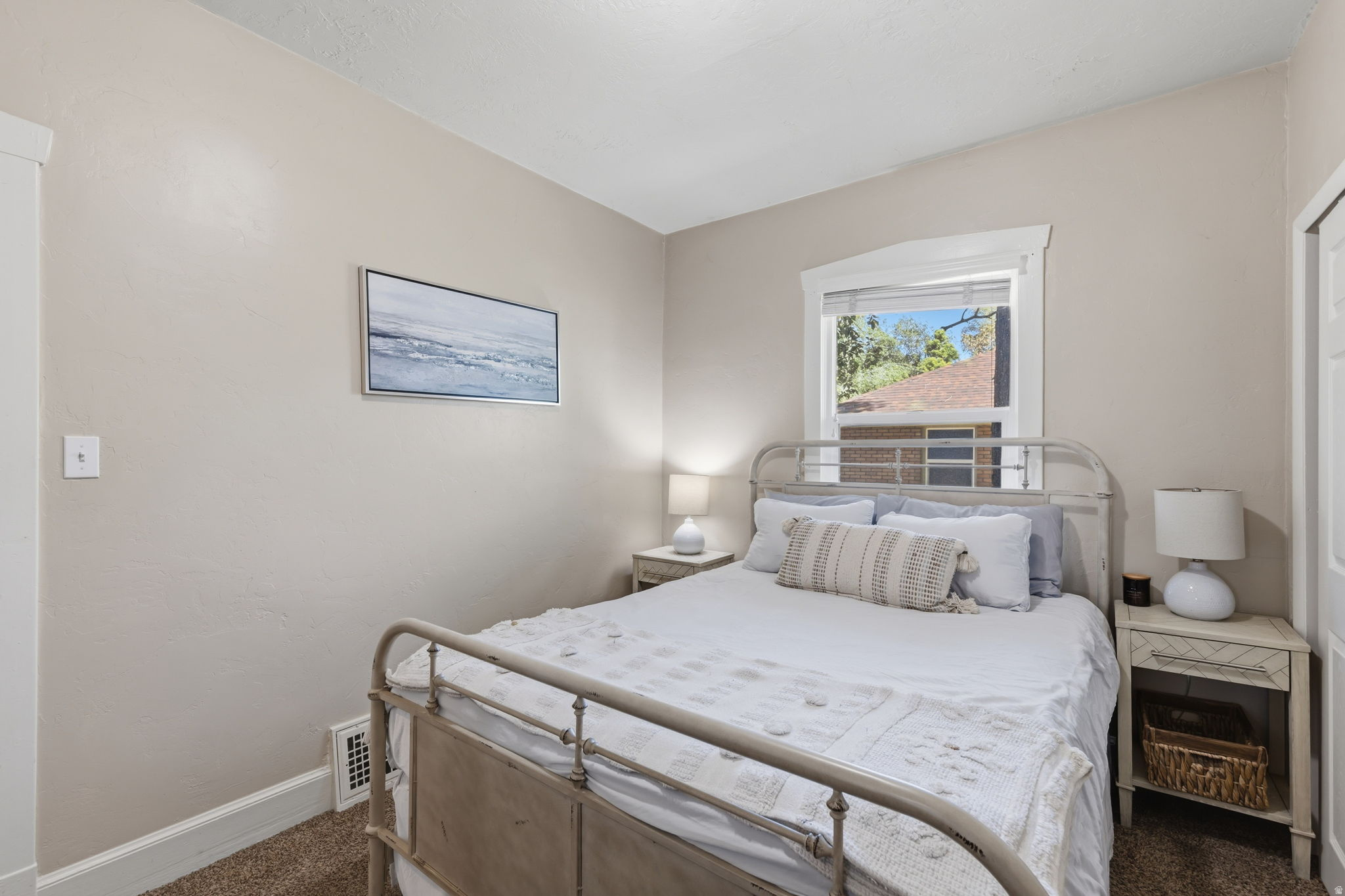 LONGVIEW PARK - Residential
