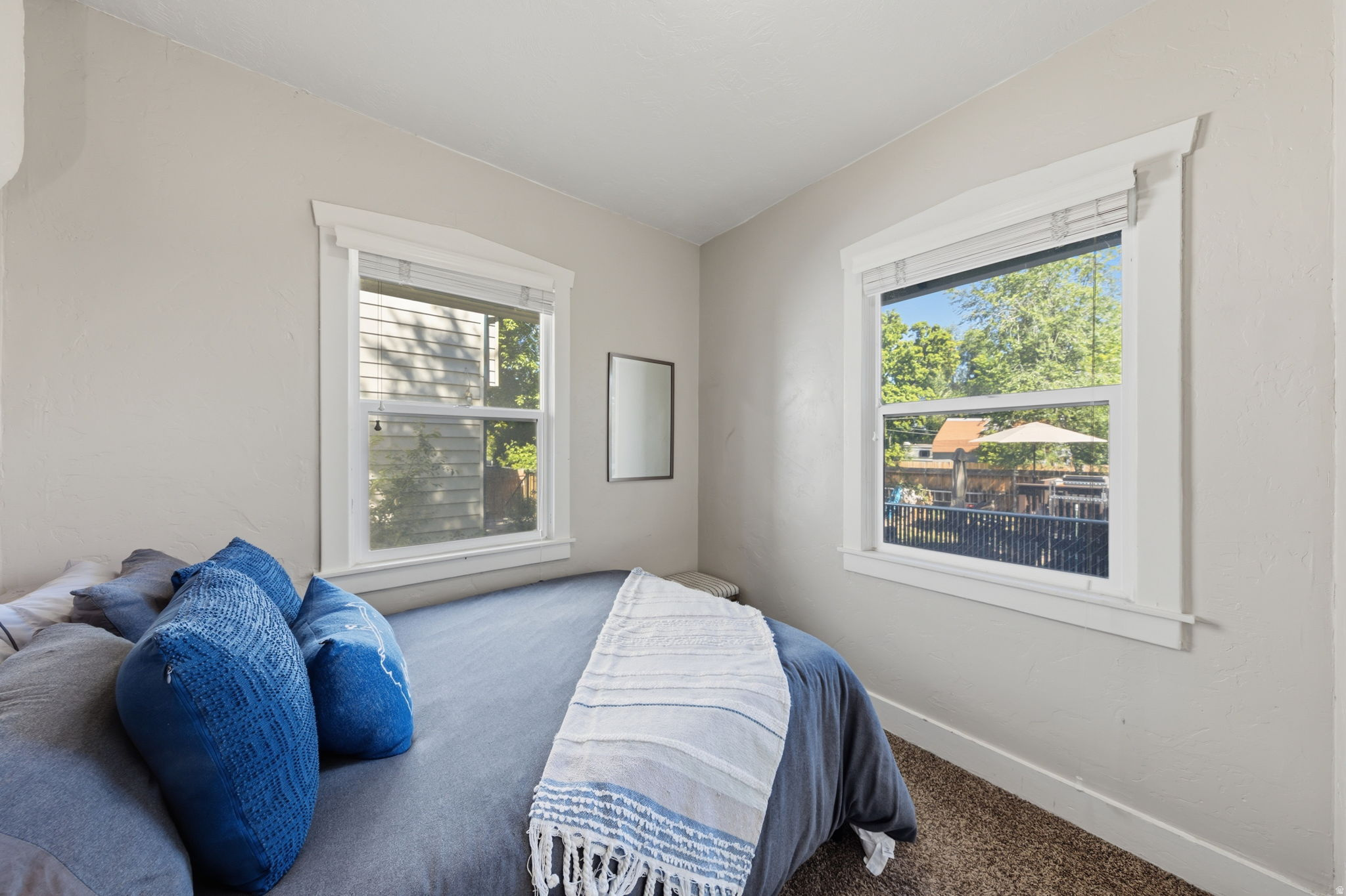 LONGVIEW PARK - Residential