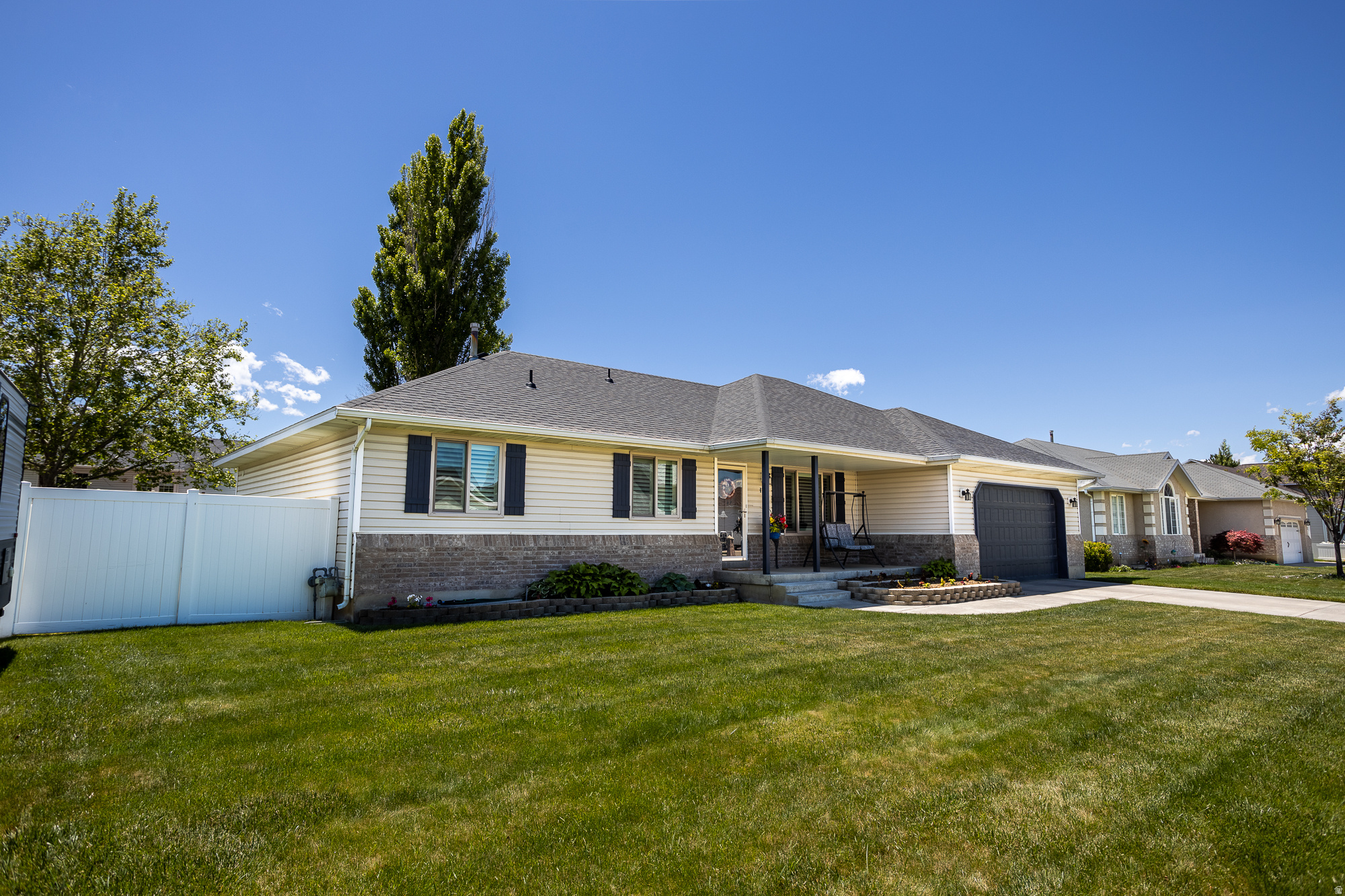 MOUNTAIN VIEW ESTATES - Residential
