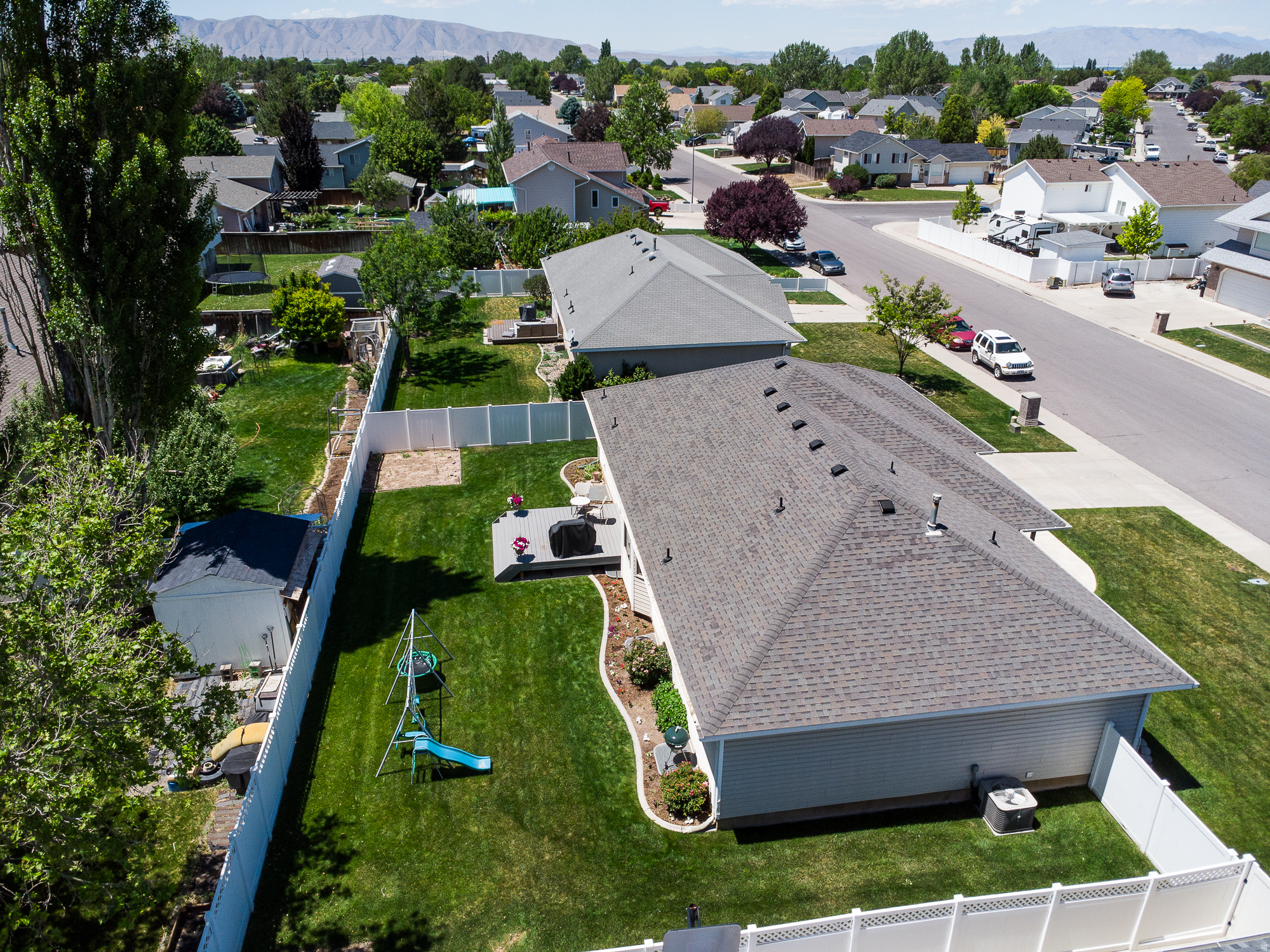 MOUNTAIN VIEW ESTATES - Residential