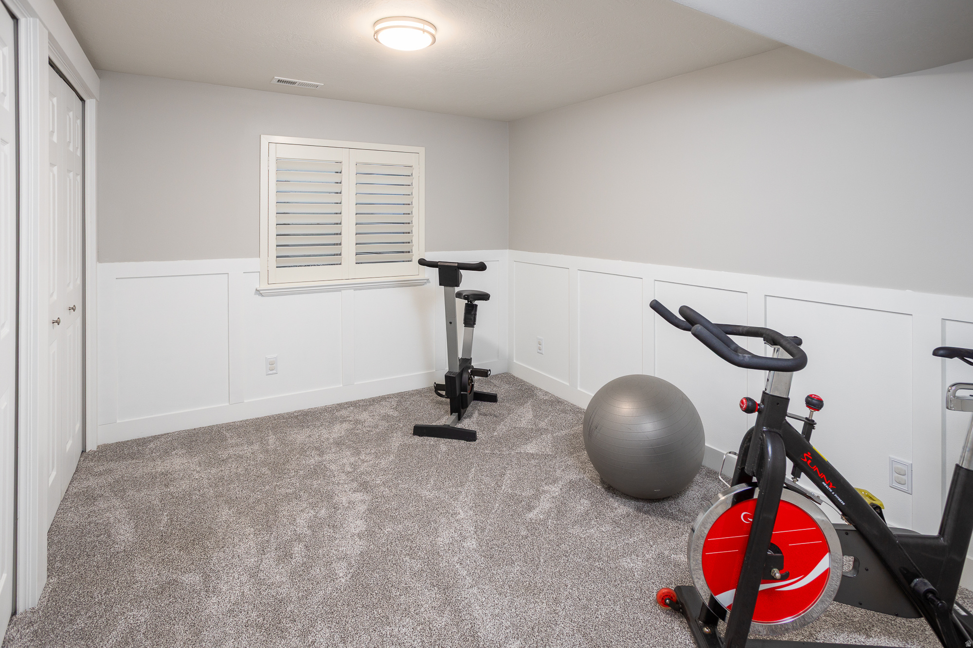 MOUNTAIN VIEW ESTATES - Residential
