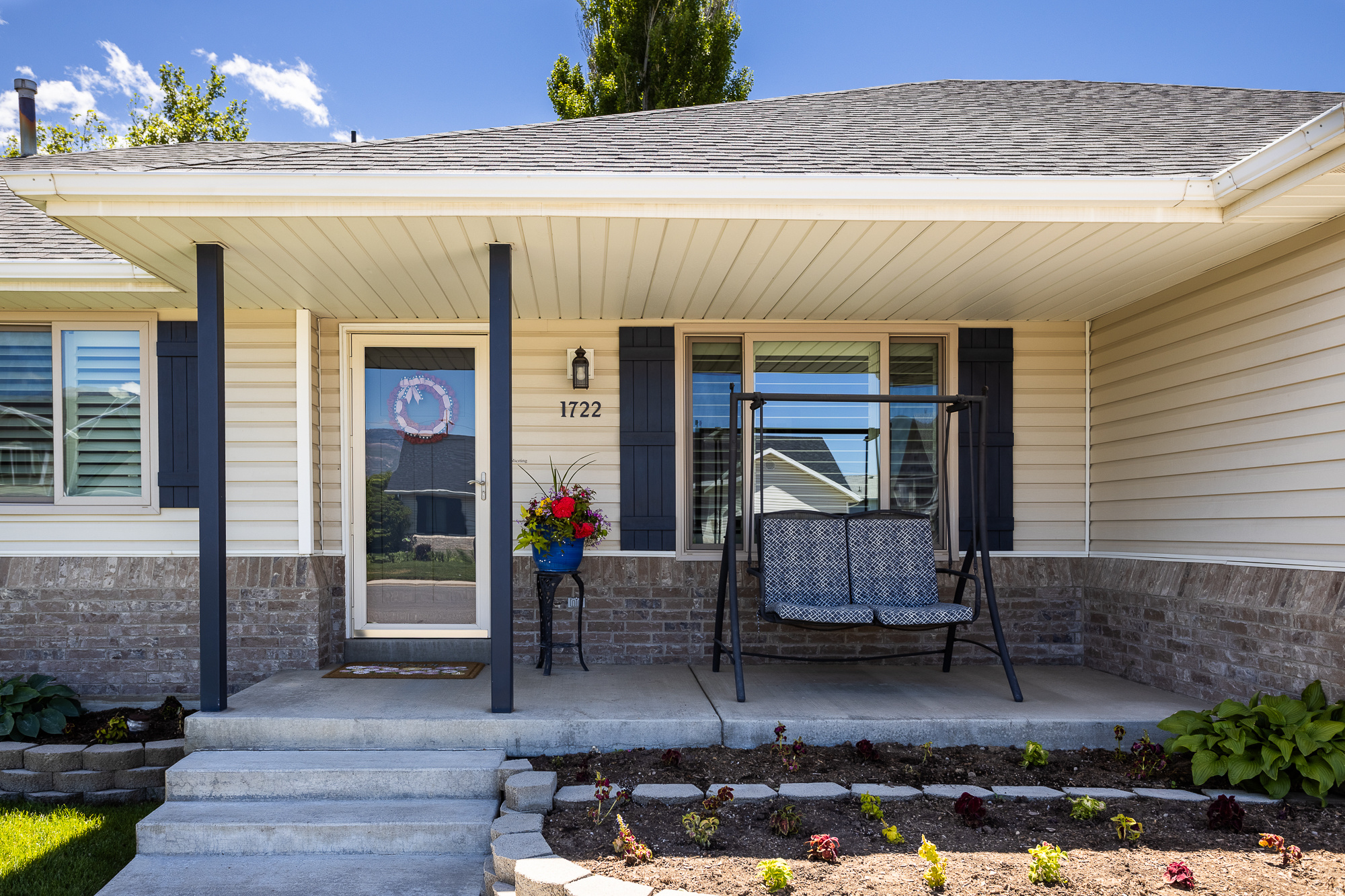MOUNTAIN VIEW ESTATES - Residential