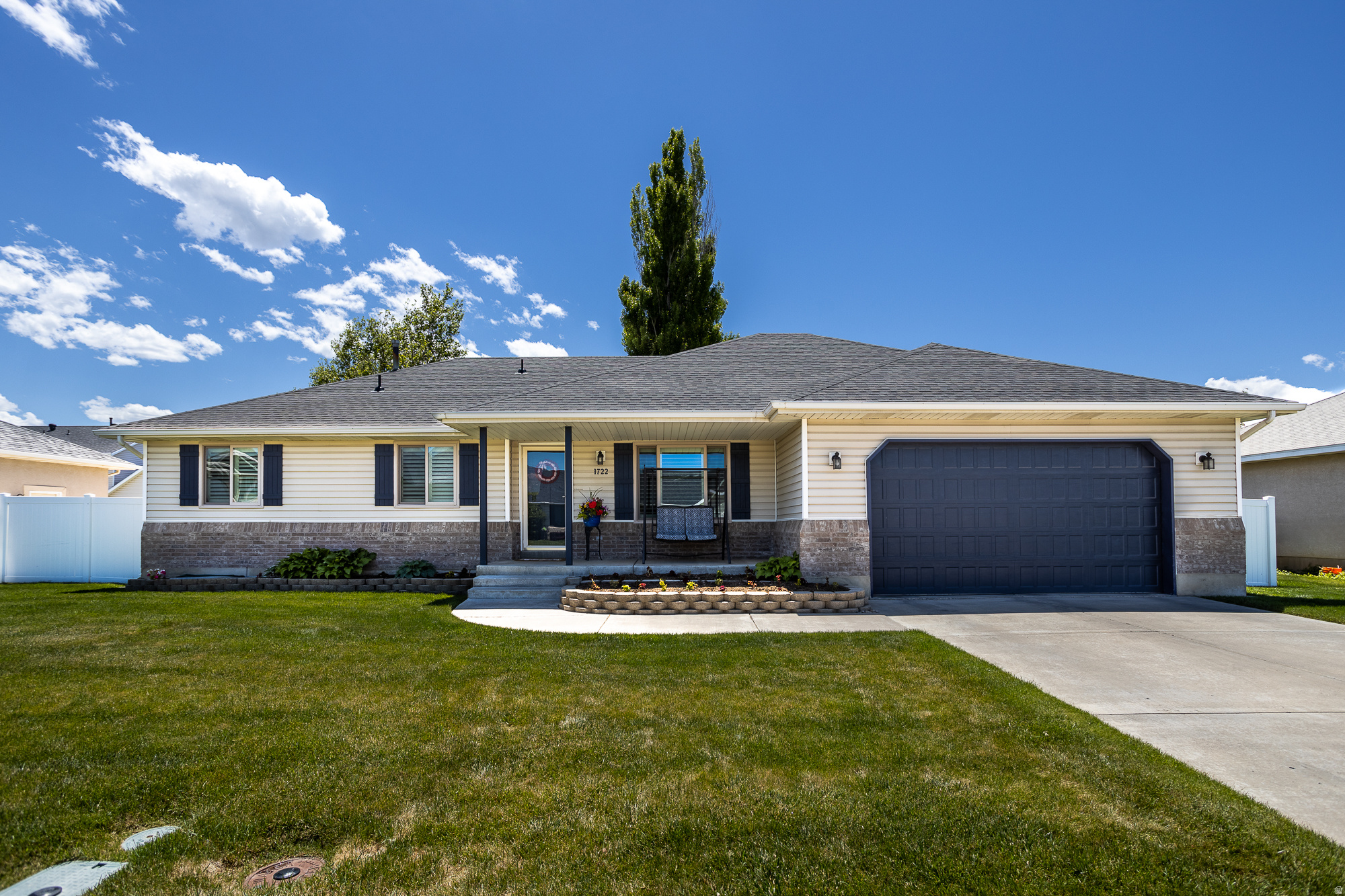 MOUNTAIN VIEW ESTATES - Residential