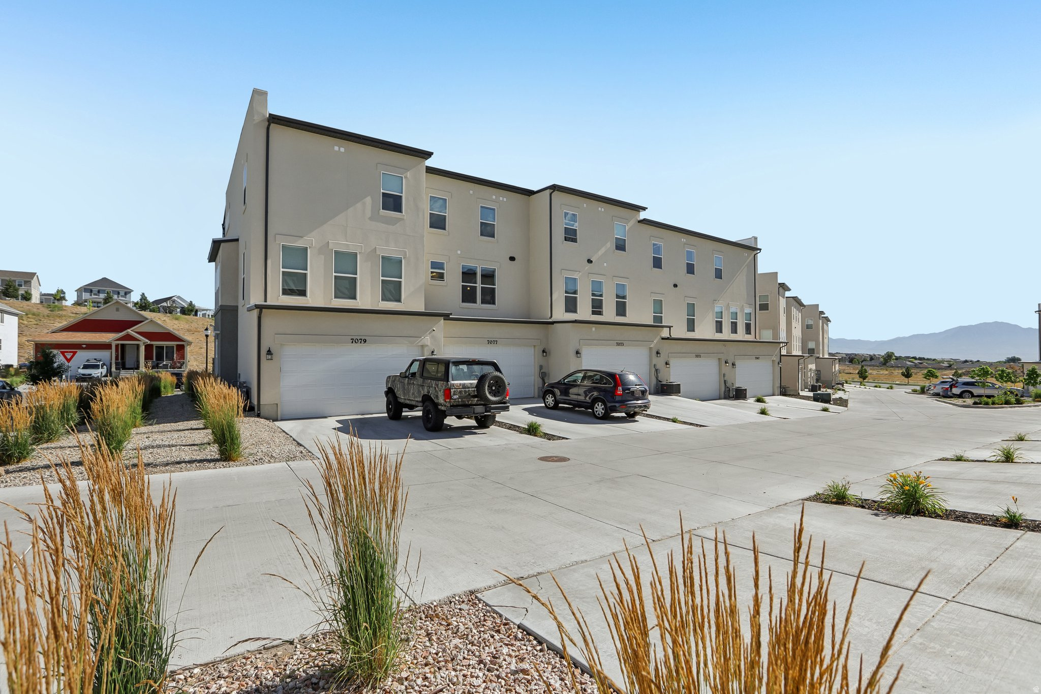 OQUIRRH WEST PHASE 2 - Residential