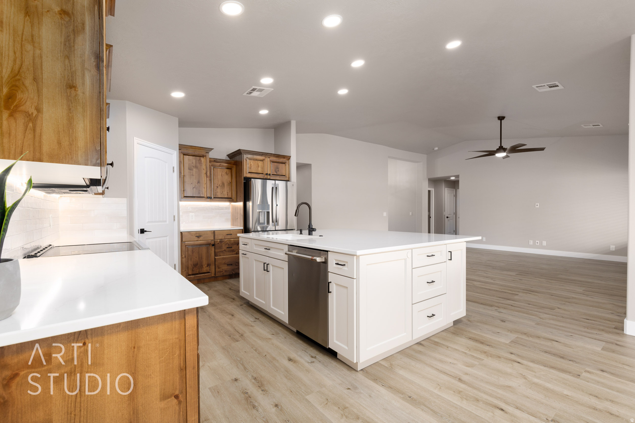 TREASURE VALLEY PH 6 - Residential
