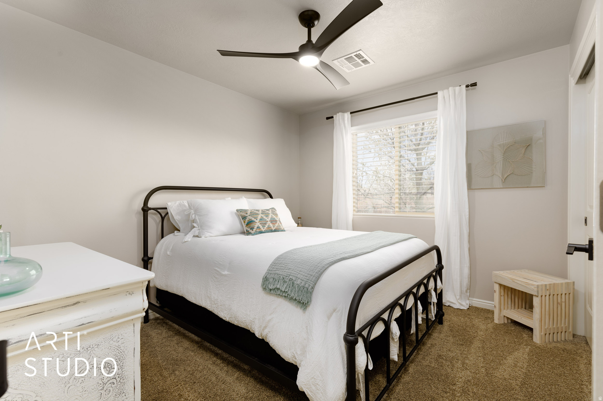 TREASURE VALLEY PH 6 - Residential