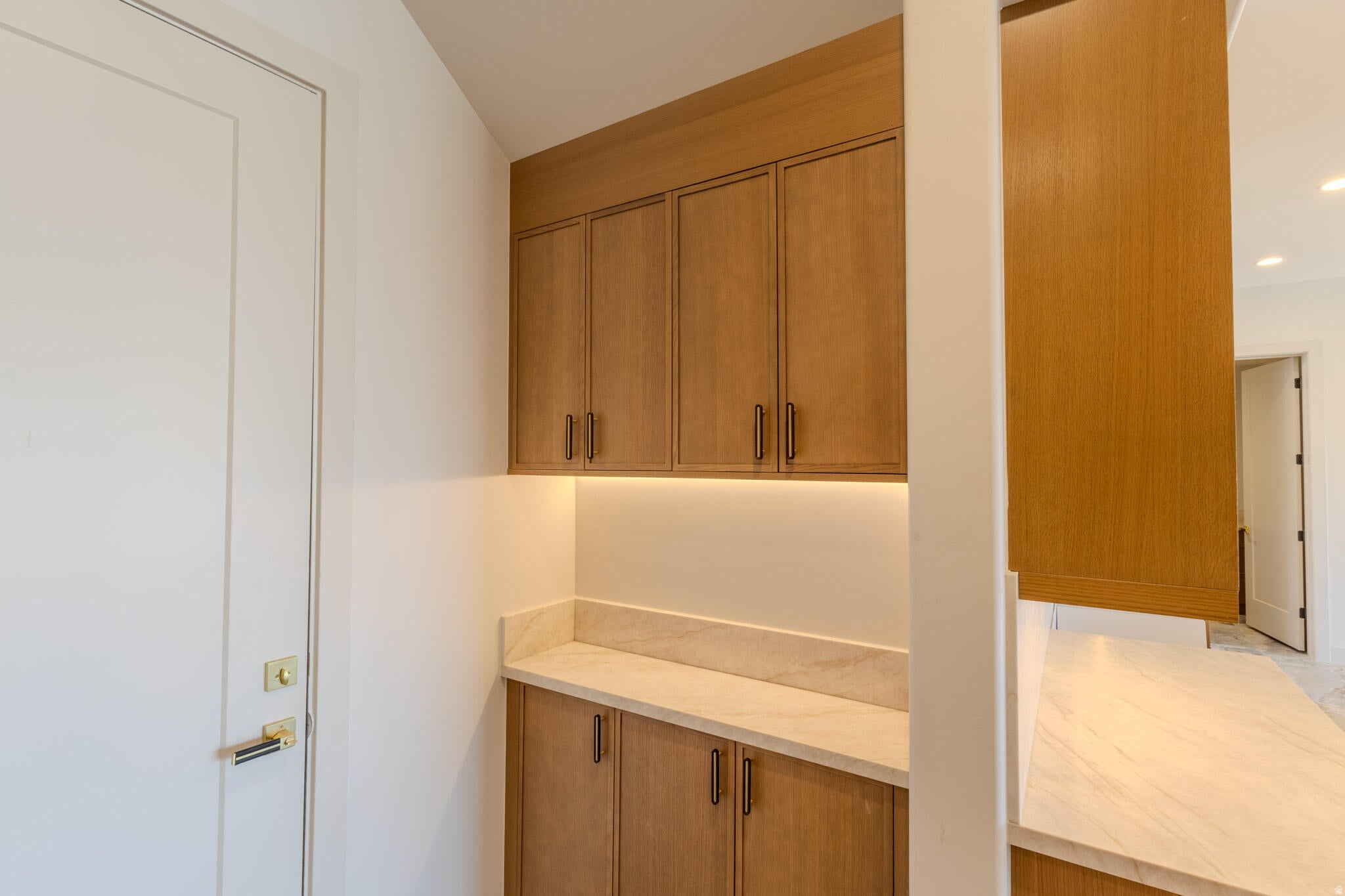 MOUNTAIN VIEW ESTATES - Residential