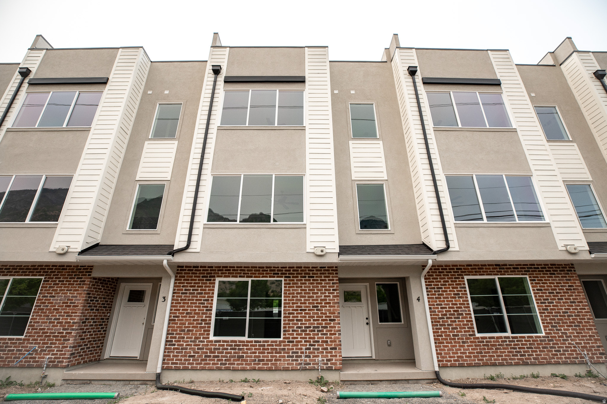 These incredible 3-story townhomes are being built by Flagship Homes and are move-in ready! These townhomes feature 4 bedrooms,  4.5 bathrooms, multiple private bedrooms with their own private bathroom inside of the room, quartz countertops, a 2 car garage, a private rooftop terrace for each unit, full landscaping, future pickleball courts, a future playground, and snow removal! They are located in a beautiful part of Provo right off of State Street with quick access to I-15, Brigham Young University, and Utah Valley University! **WE ARE OFFERING A $15,000 INCENTIVE TO USE TOWARDS CLOSING COSTS, RATE BUYDOWN, OR PRICE REDUCTION WITH THE LENDER OF YOUR CHOICE!** Call Seth for any additional questions!