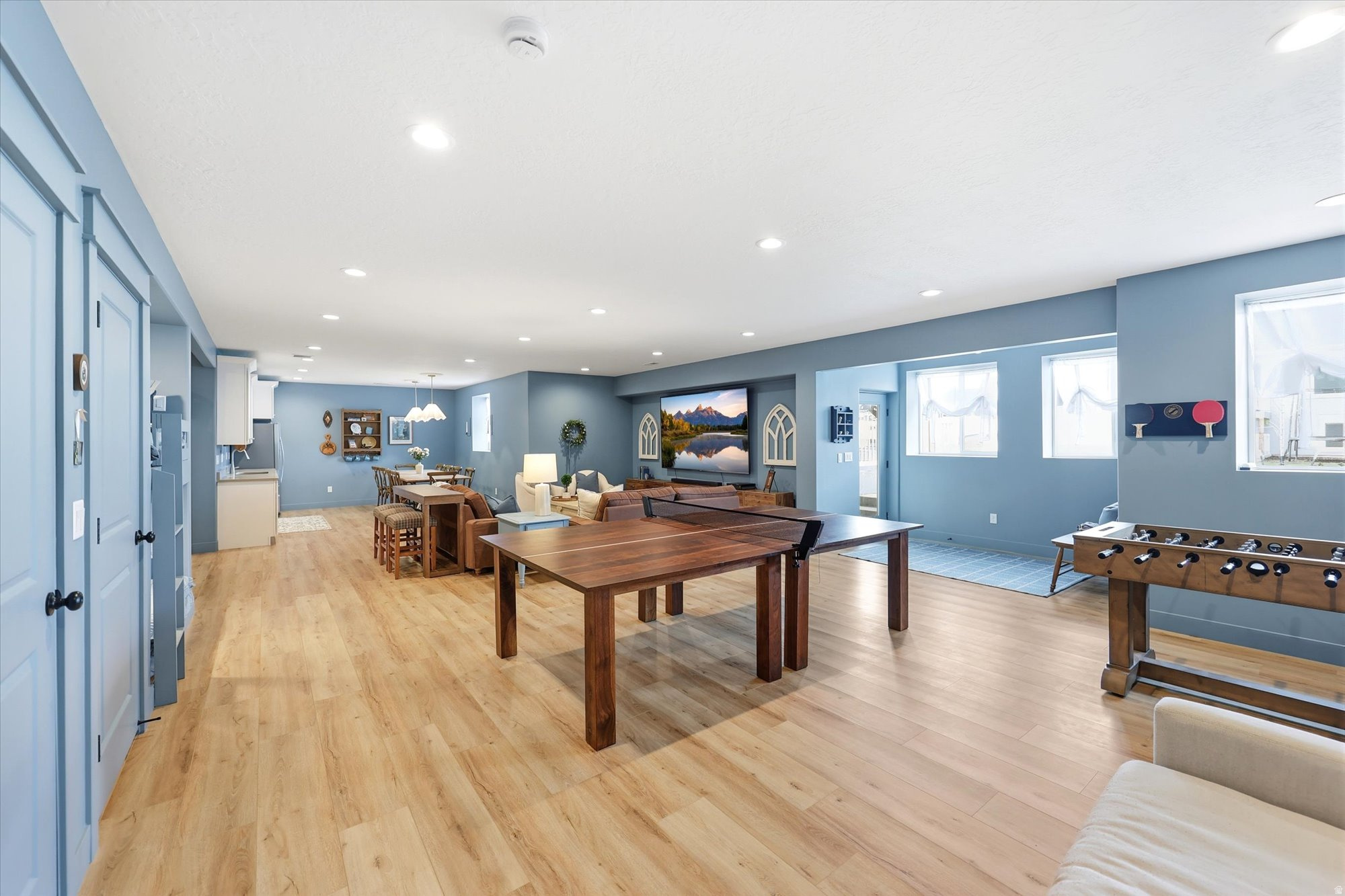 WHITING FARMS - Residential