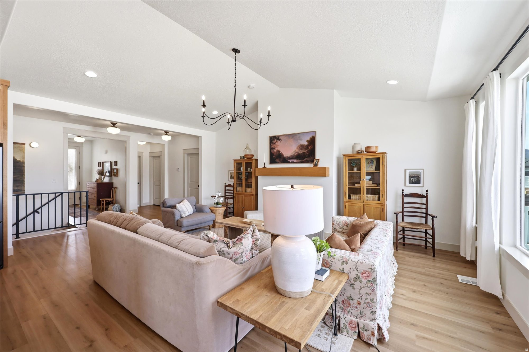 WHITING FARMS - Residential