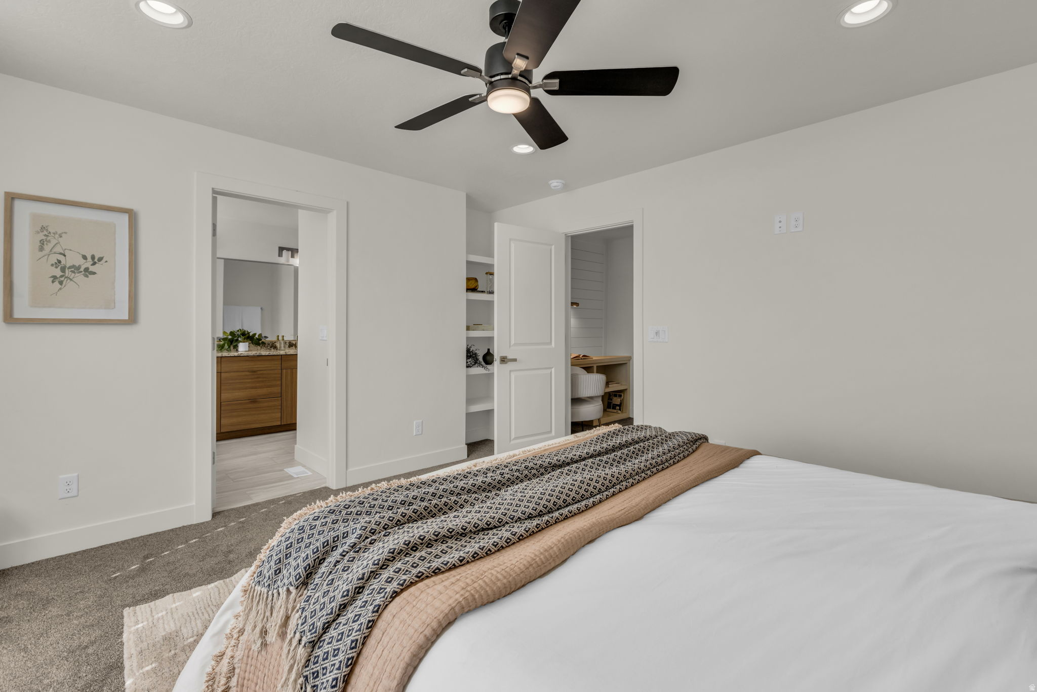 FREEDOM COURT - Residential