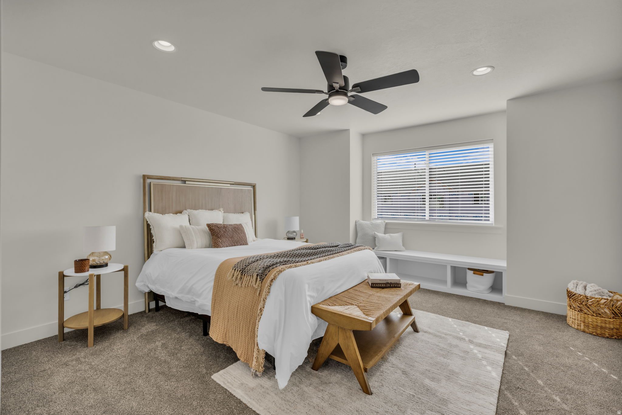 FREEDOM COURT - Residential