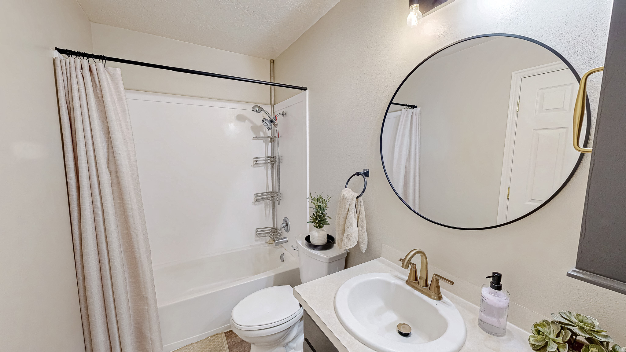 SADDLEBROOK ESTATES - Residential