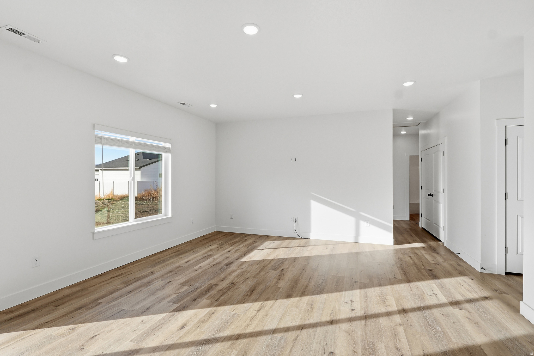 MOUNT STERLING FARMS - Residential