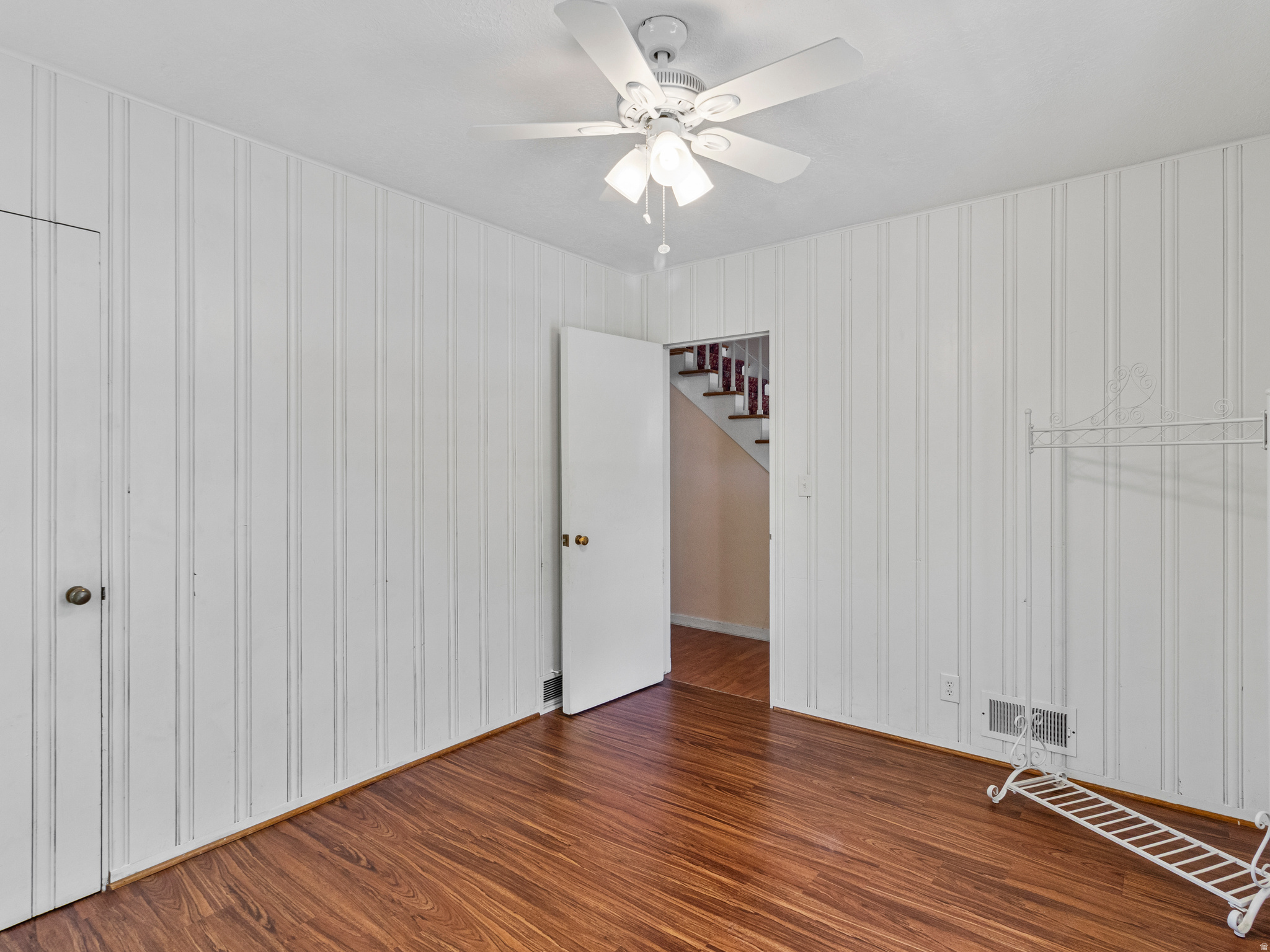 MURRAY HILL GARDENS - Residential